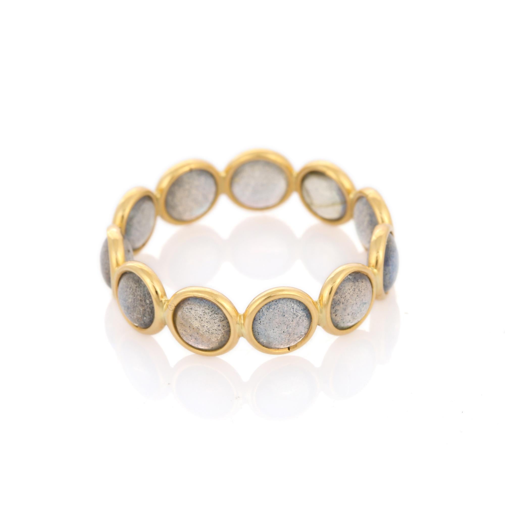 For Sale:  18k Solid Yellow Gold Labradorite Eternity Band Ring 3