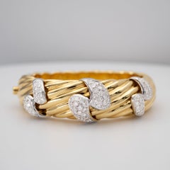 Armband aus 18 Karat Gelbgold und Diamanten