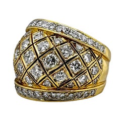 18K Yellow Gold and Diamond Encrusted Bombe' Lattice Pattern Wide Band