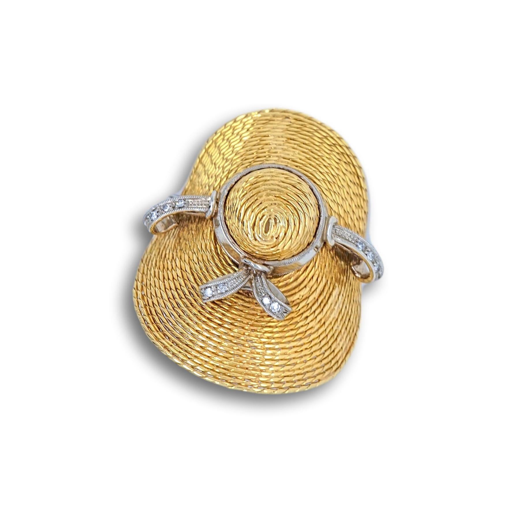 18 Karat Yellow Gold and Diamond Straw Hat Brooch For Sale 1