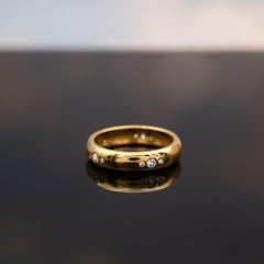 Alliance de mariage en or jaune 18 carats et diamants
