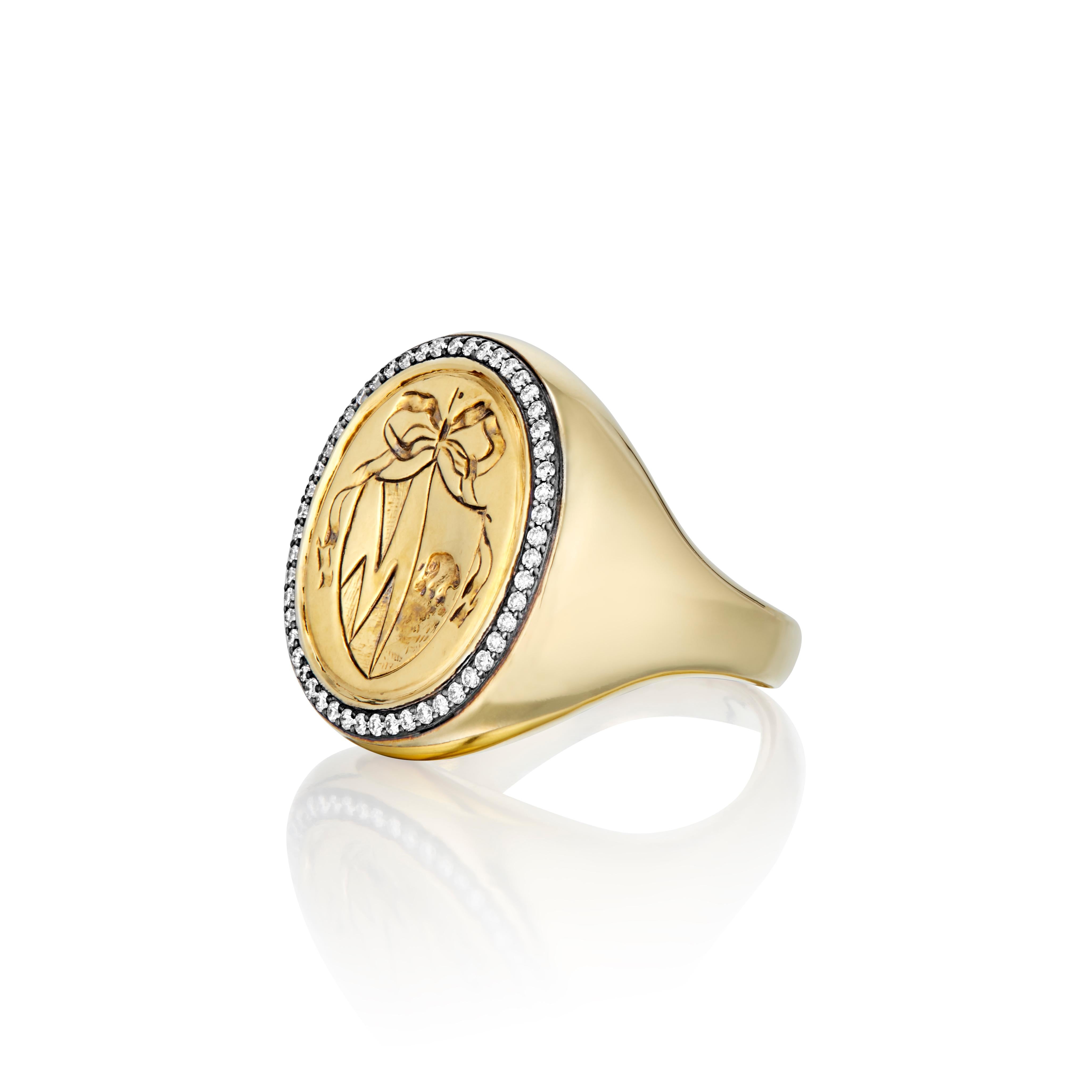 Contemporaneo Anello con orsetto in oro giallo 18 carati e diamanti in vendita