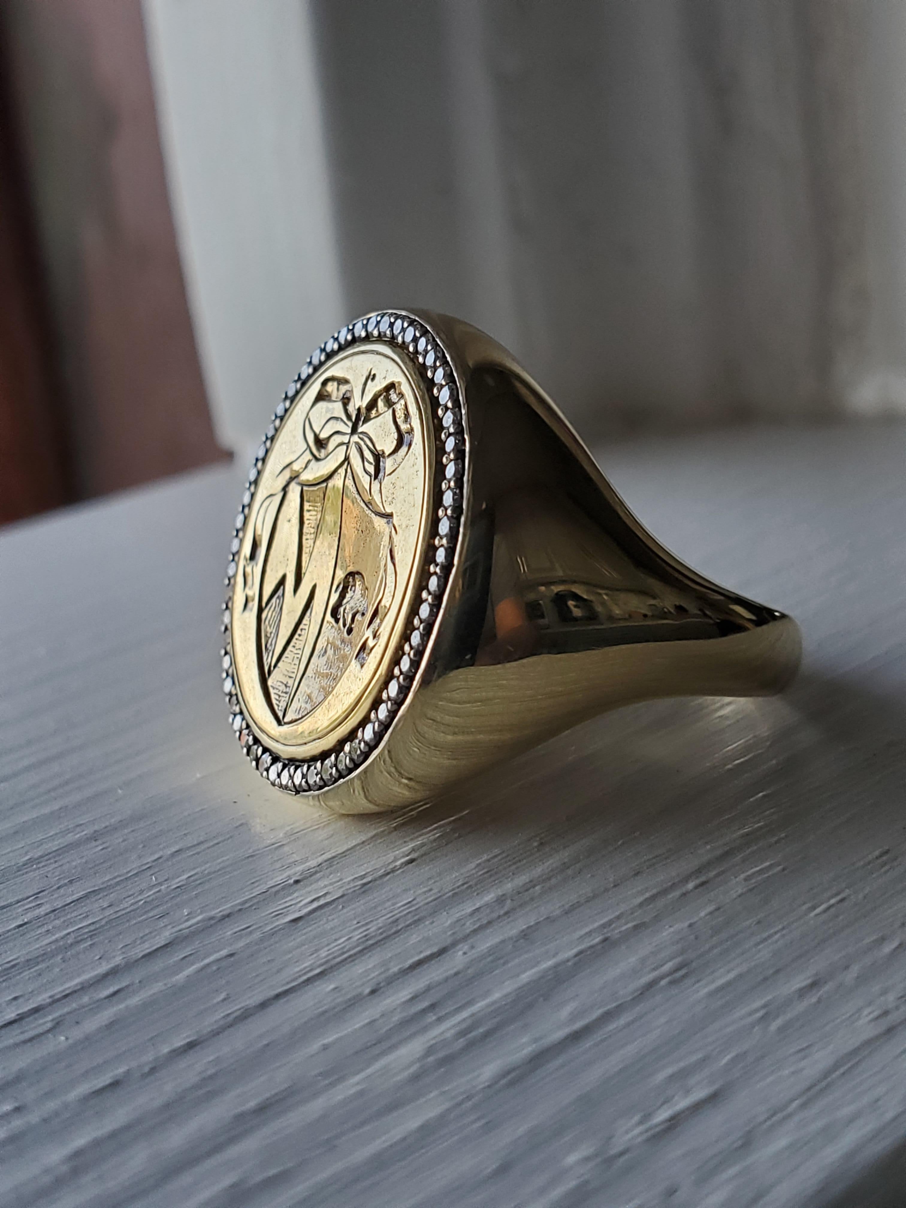 Anello con orsetto in oro giallo 18 carati e diamanti In condizioni Nuovo in vendita a San Diego, CA