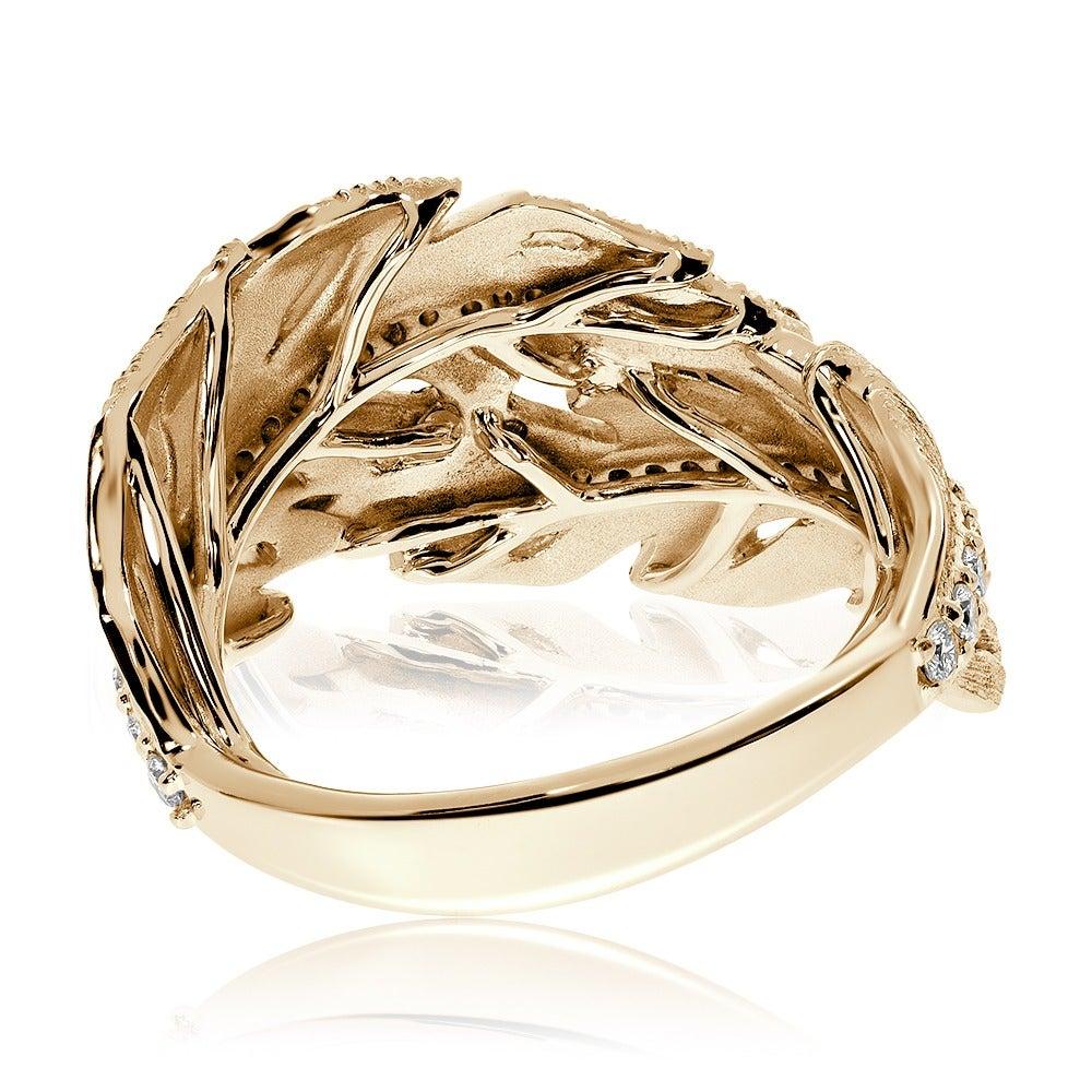 For Sale:  18K Yellow Gold and Diamonds Textured Leaf Ring 3