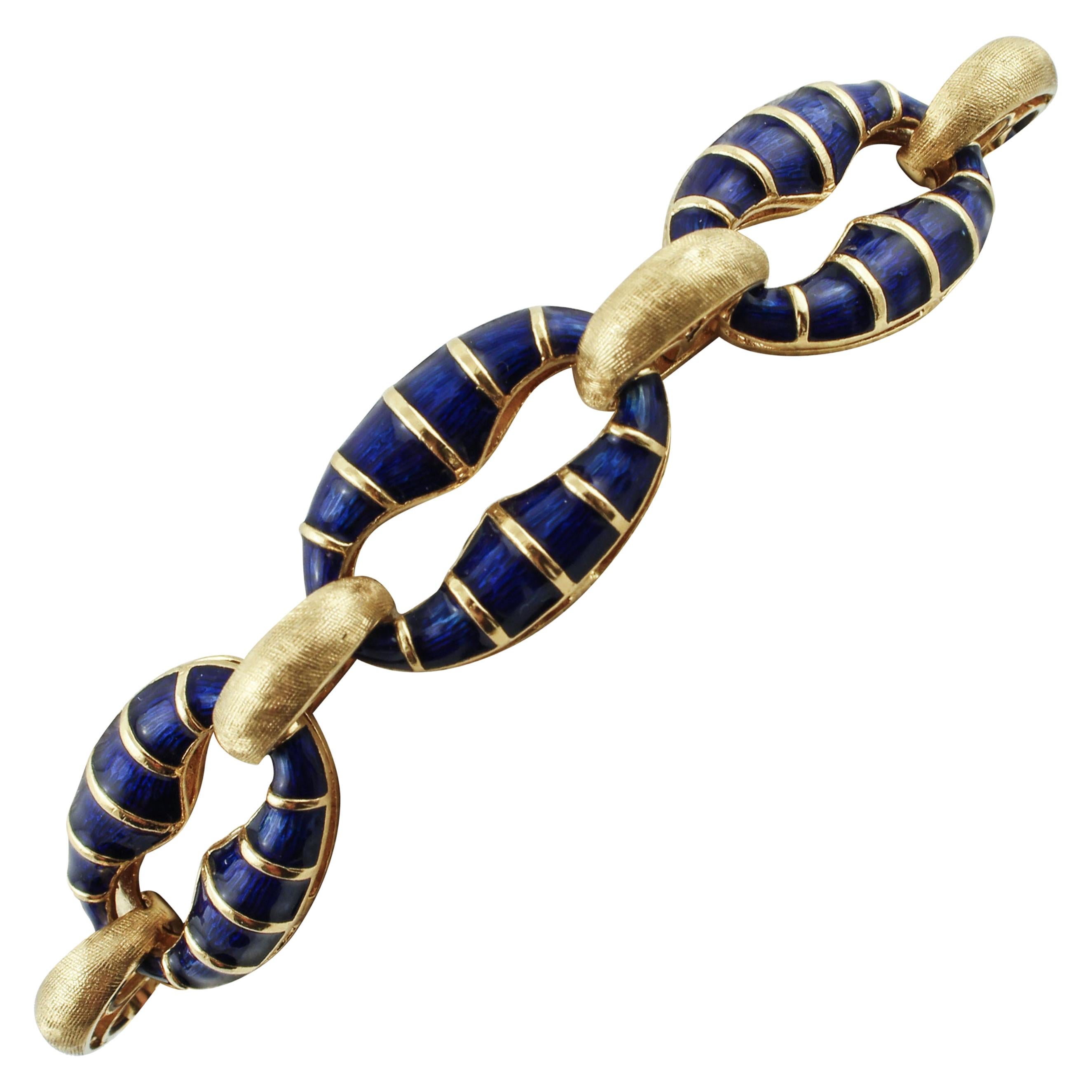 18 Karat Yellow Gold and Enamel Vintage Chain Bracelet For Sale