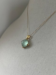 18k Yellow Gold and Green Beryl Pendant
