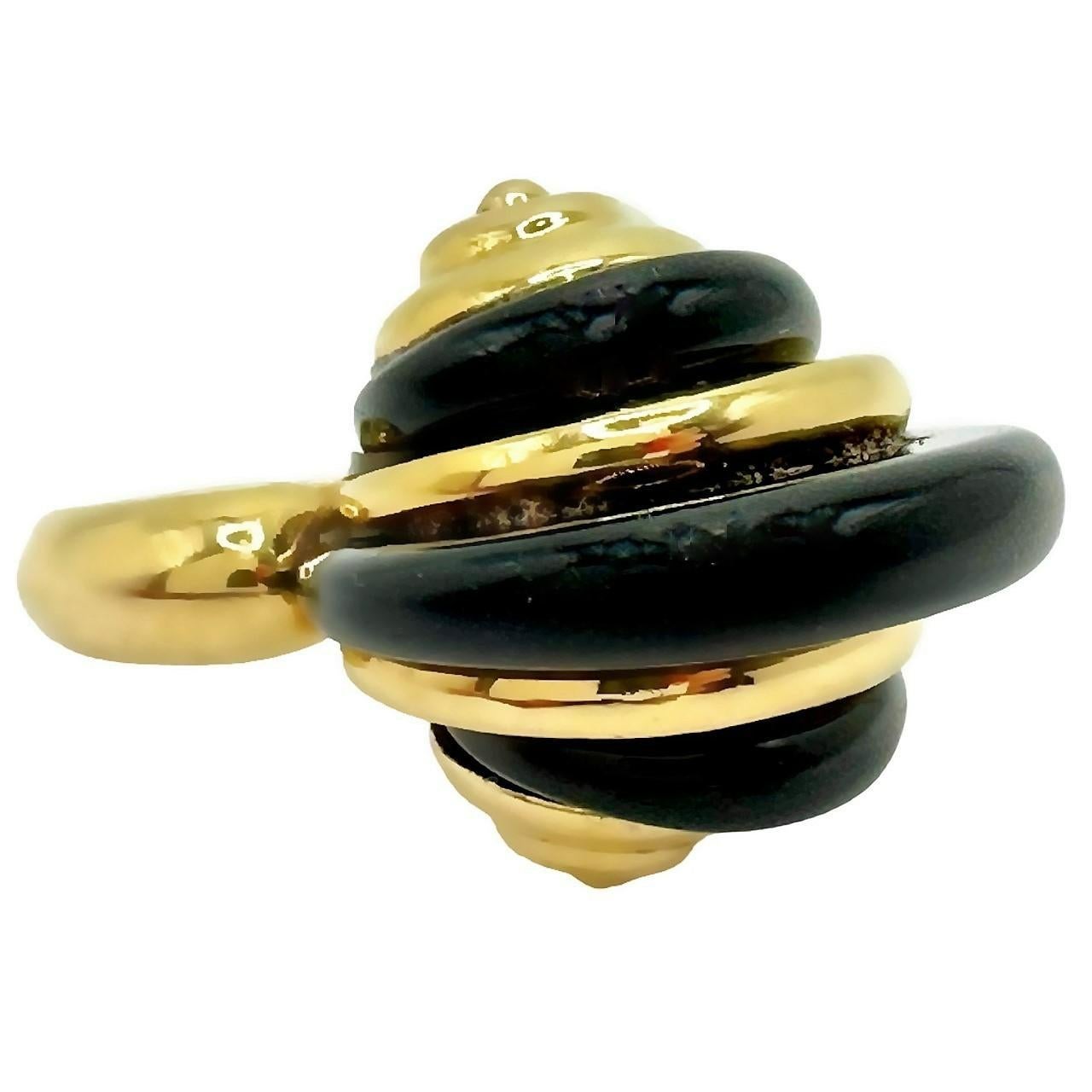 18k Yellow Gold and Onyx Vintage American Modernist Ring 4