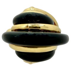18k Yellow Gold and Onyx Vintage American Modernist Ring