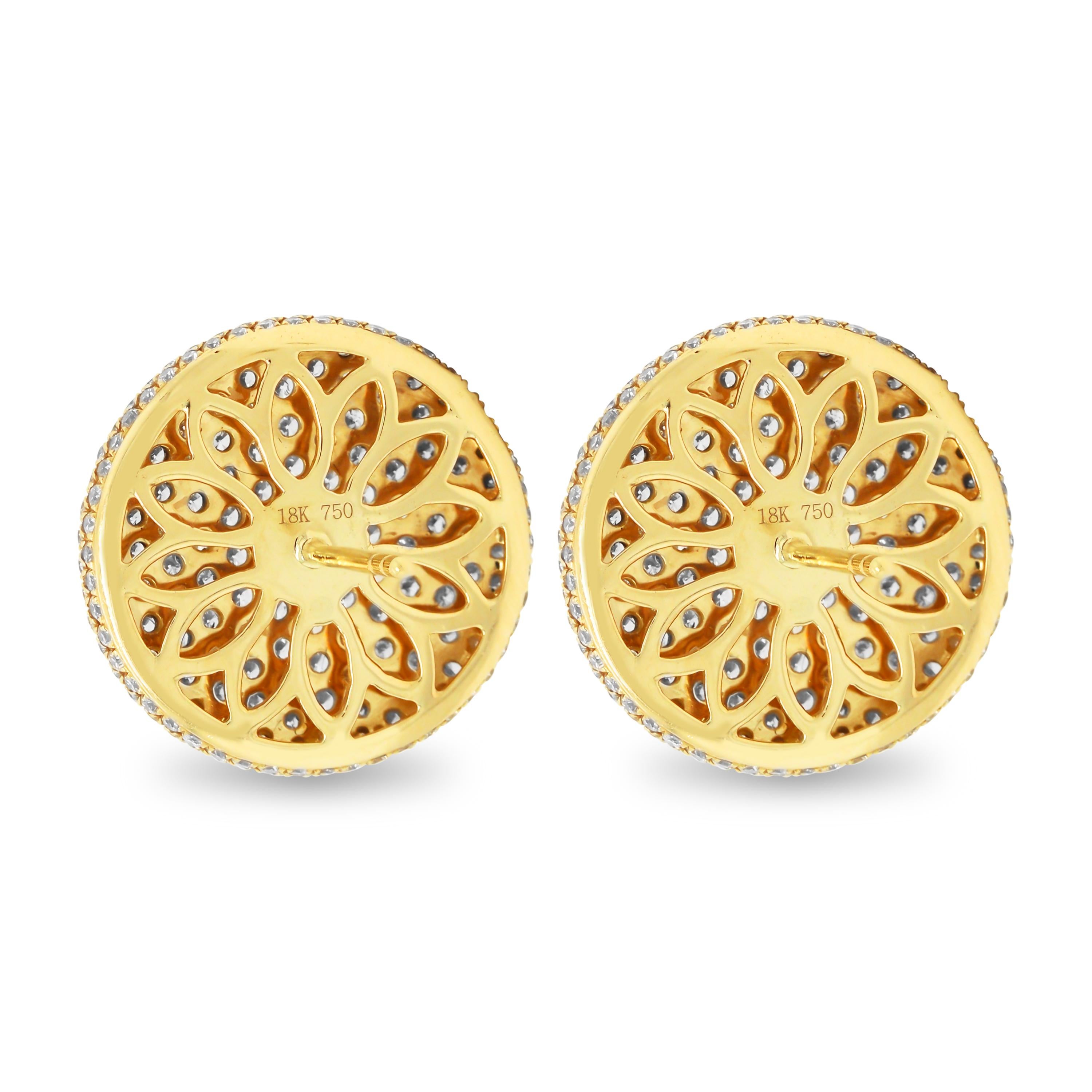 Round Cut 18 Karat Yellow Gold and Pave Set Diamond Circle Disk Stud Earrings For Sale