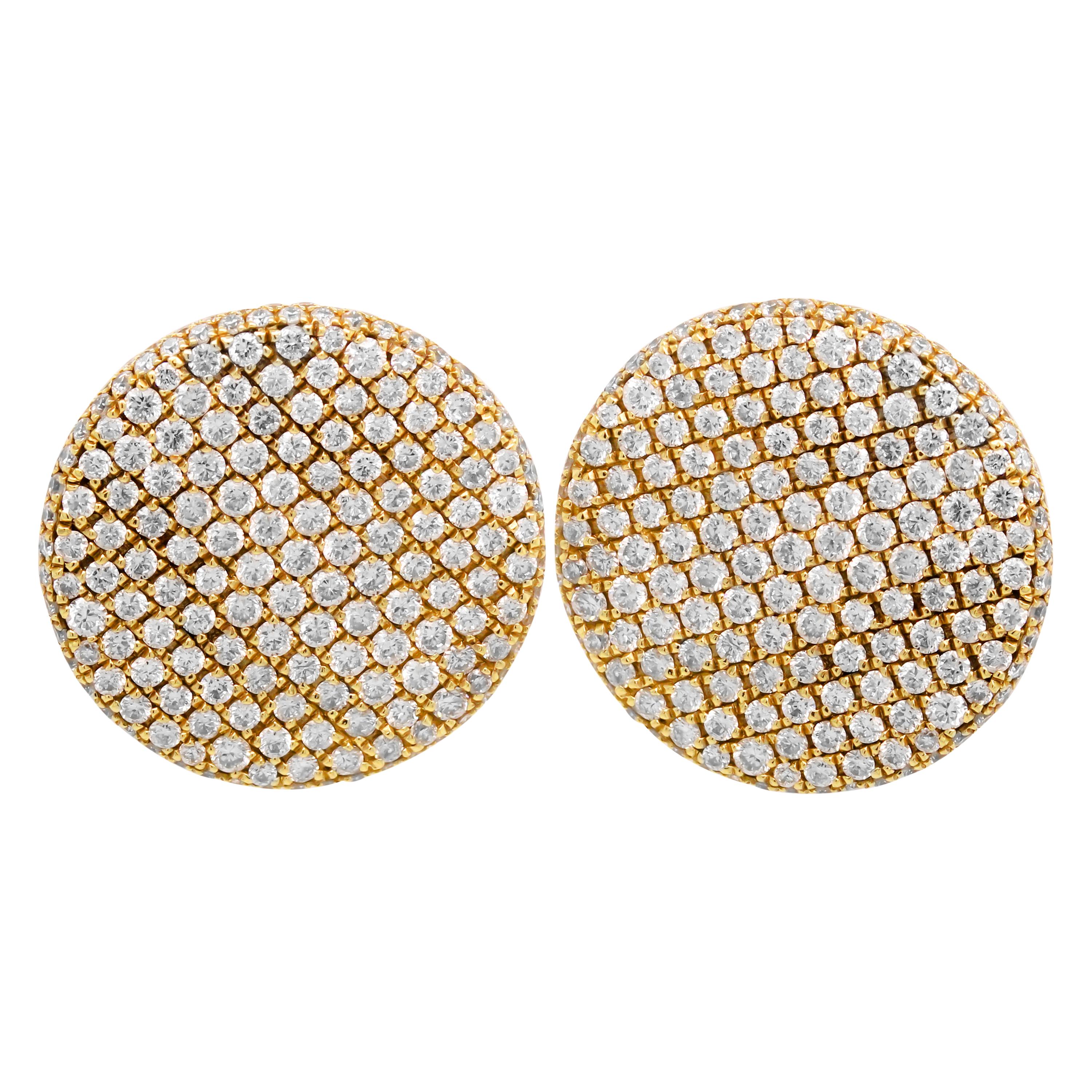 18 Karat Yellow Gold and Pave Set Diamond Circle Disk Stud Earrings In Excellent Condition For Sale In Boca Raton, FL