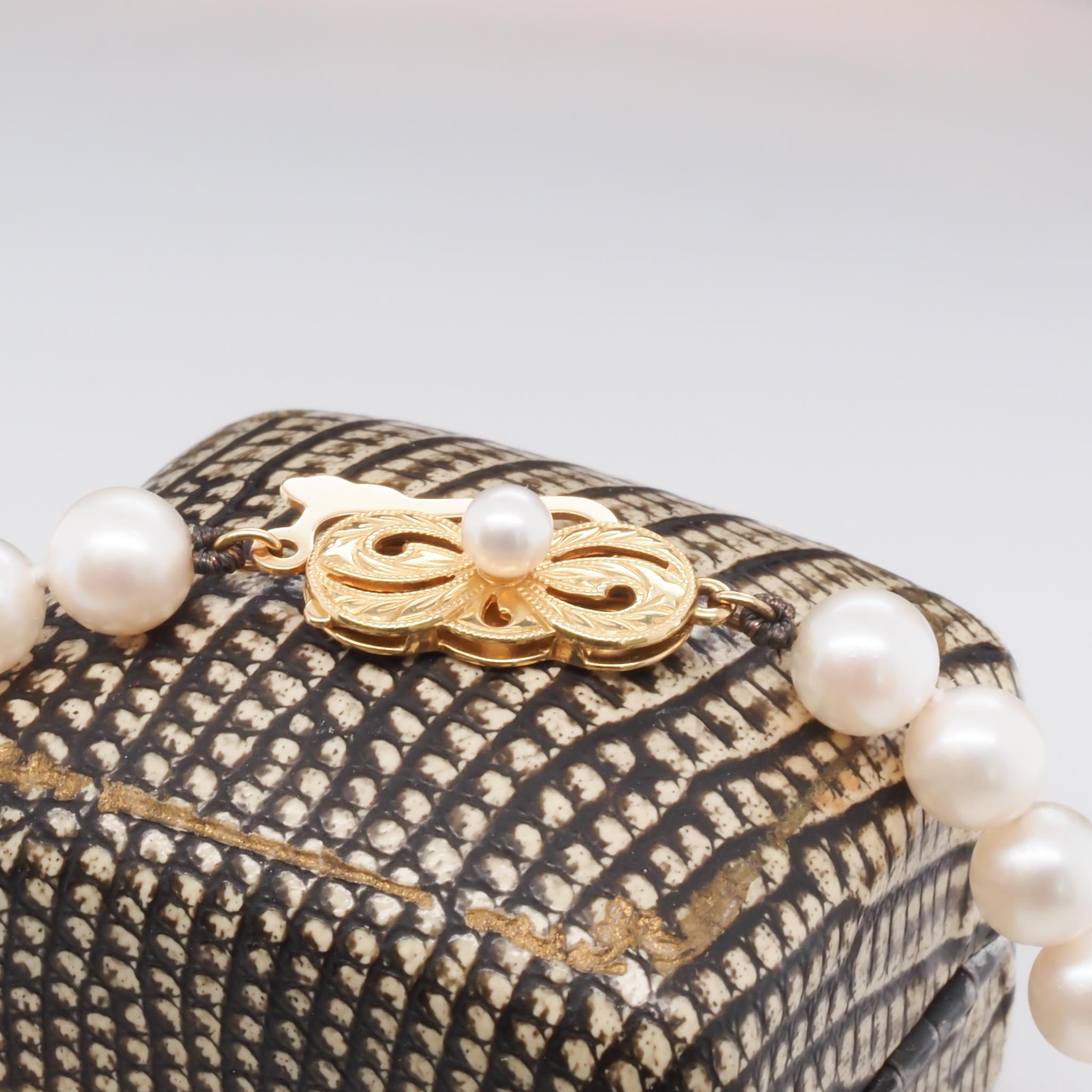 18 Karat Gelbgold und Perlenkette 6,5 mm 18 Zoll Strang mit Zertifikat für Damen oder Herren im Angebot