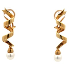 18k Yellow Gold and Pearl Spiral Ribbon Earrings
