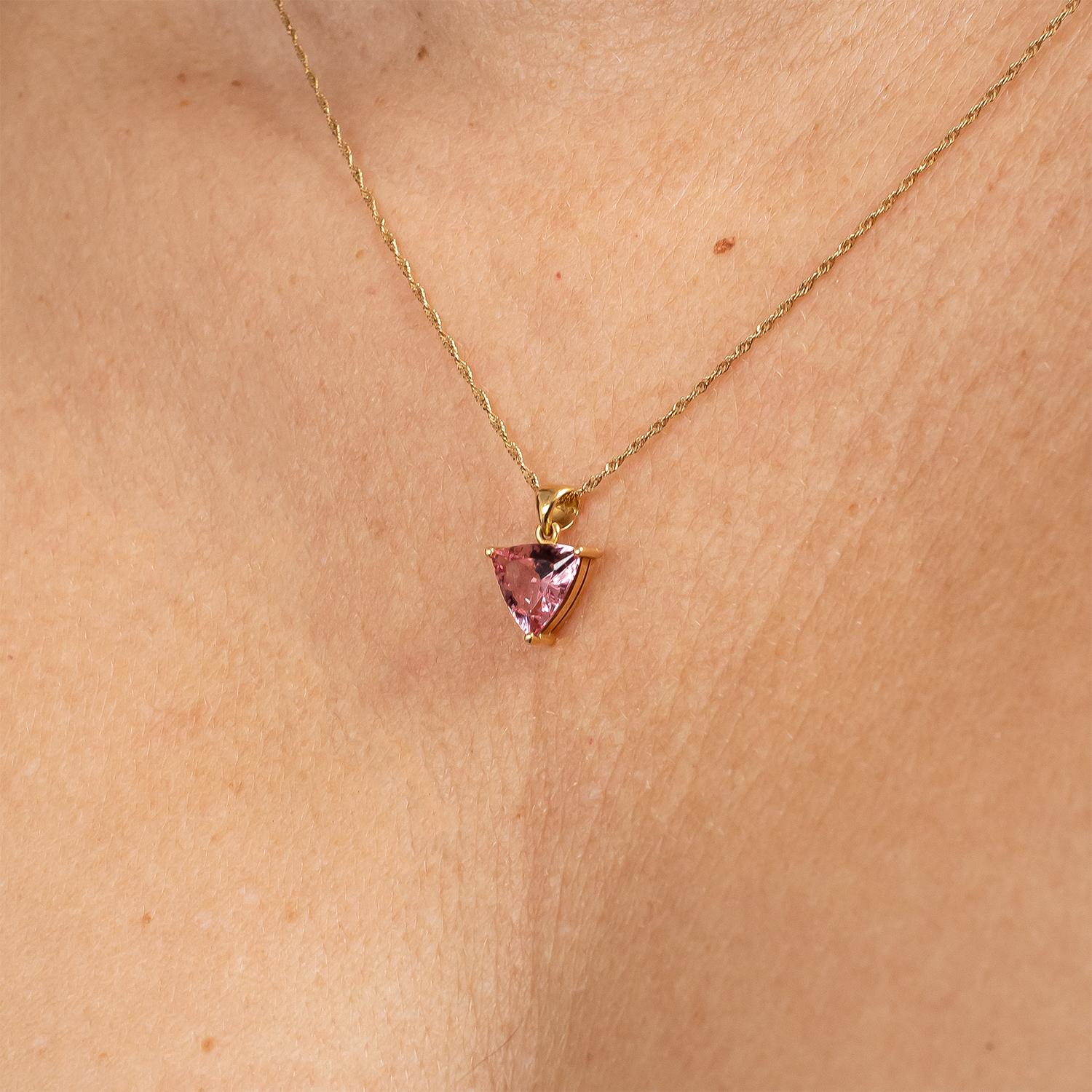 18K Yellow Gold and Pink Tourmaline Pendant (P10091n) In New Condition For Sale In Teófilo Otoni, MG