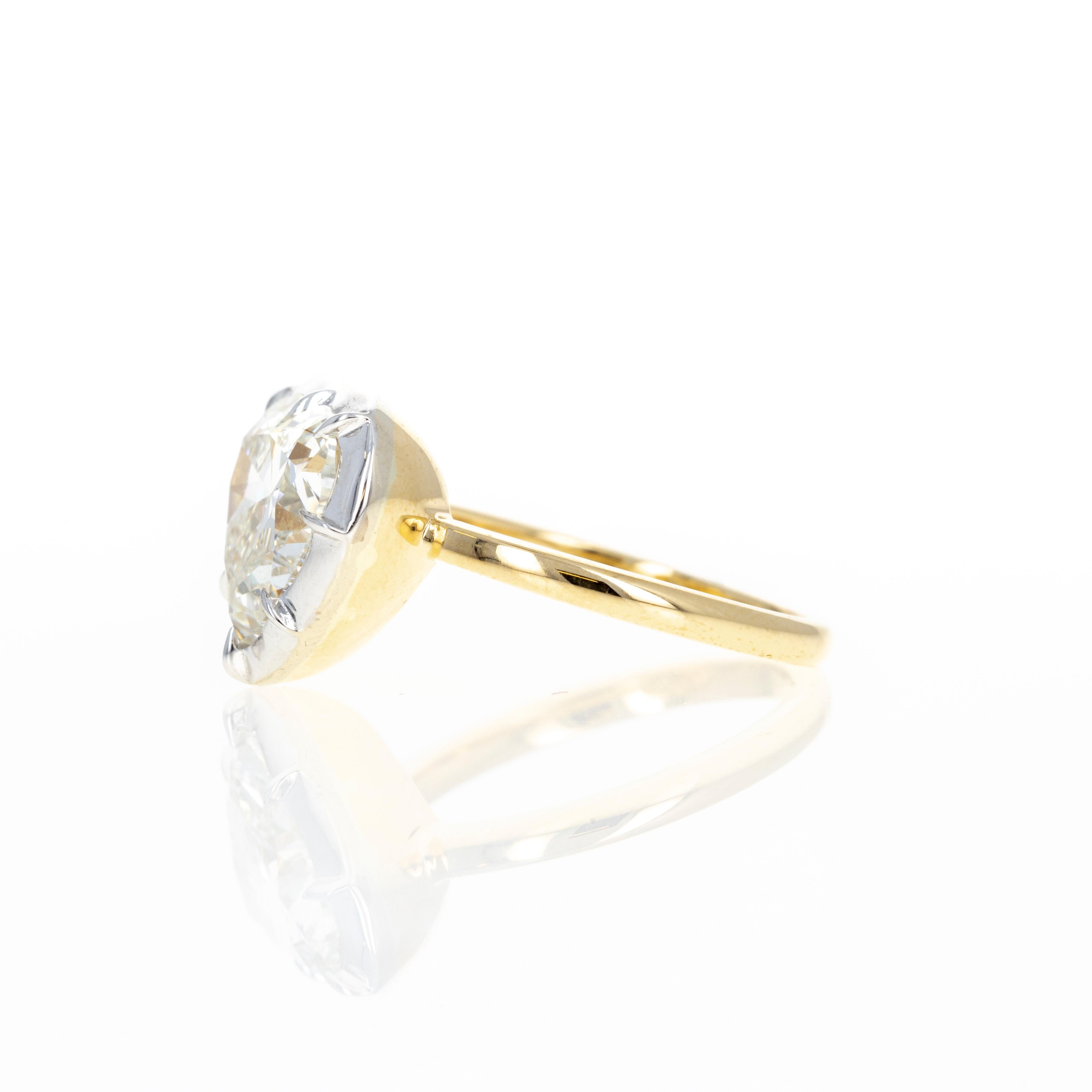Bague de fiançailles en or jaune 18 carats et platine sertie d'un diamant en forme de cœur de 4,14 carats Neuf - En vente à Cape May, NJ