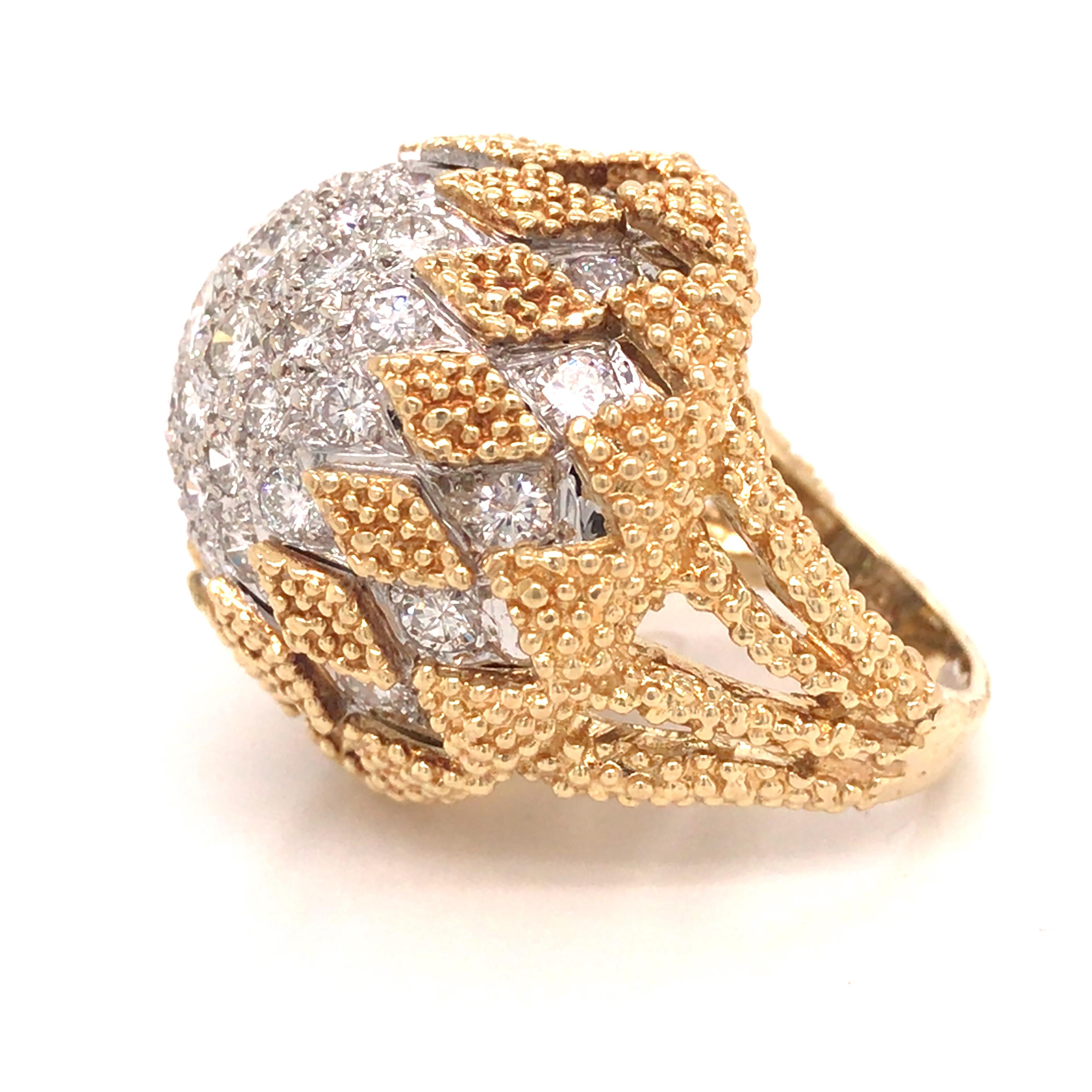 18K Yellow Gold and Platinum Diamond Pave Dome Ring In Good Condition For Sale In Boca Raton, FL