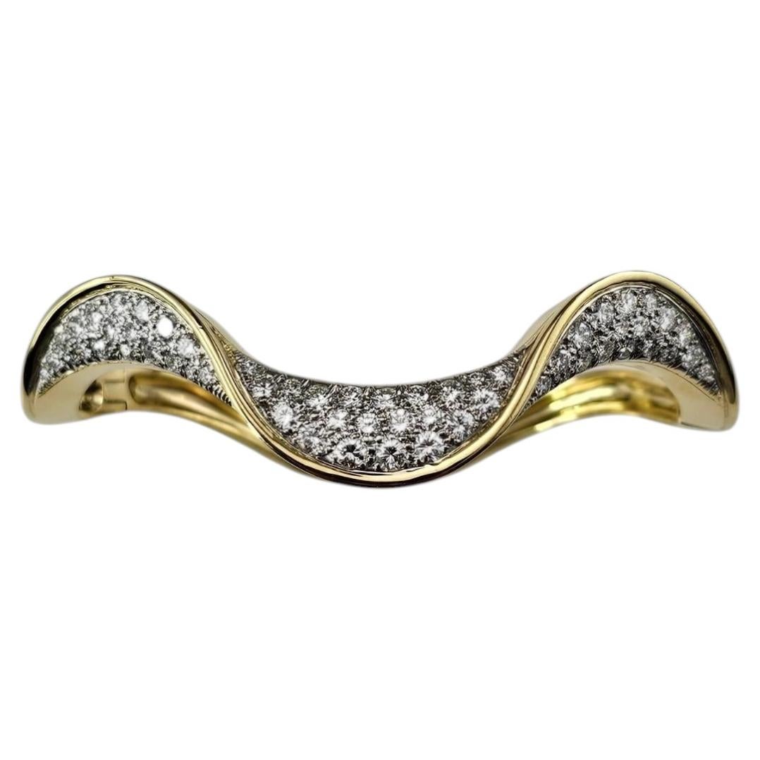 Bracciale rigido a forma di onda con diamanti in oro giallo 18 carati e platino #25686 in vendita