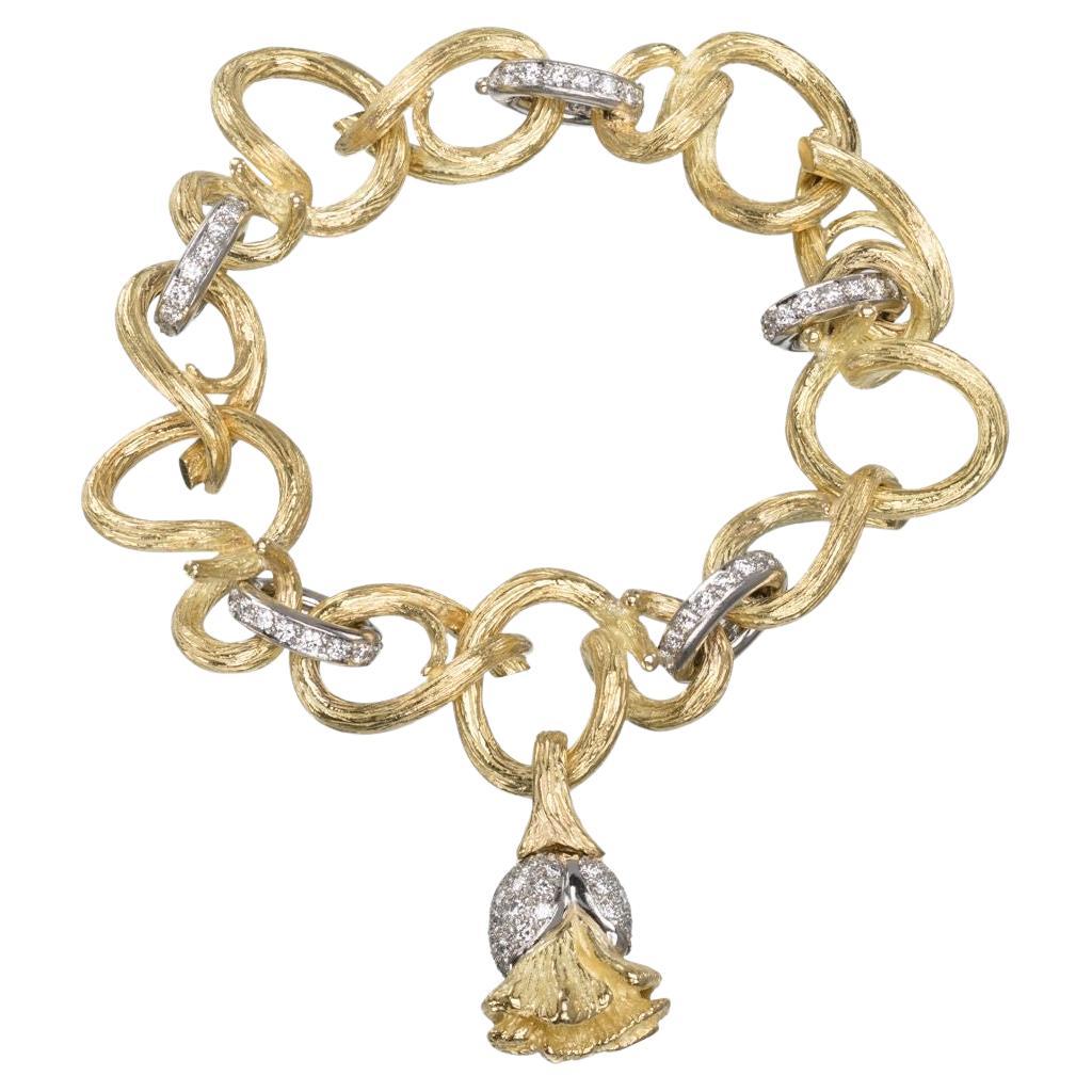18k Yellow Gold and Platinum Twisted Vine Link Bracelet with Diamonds For Sale