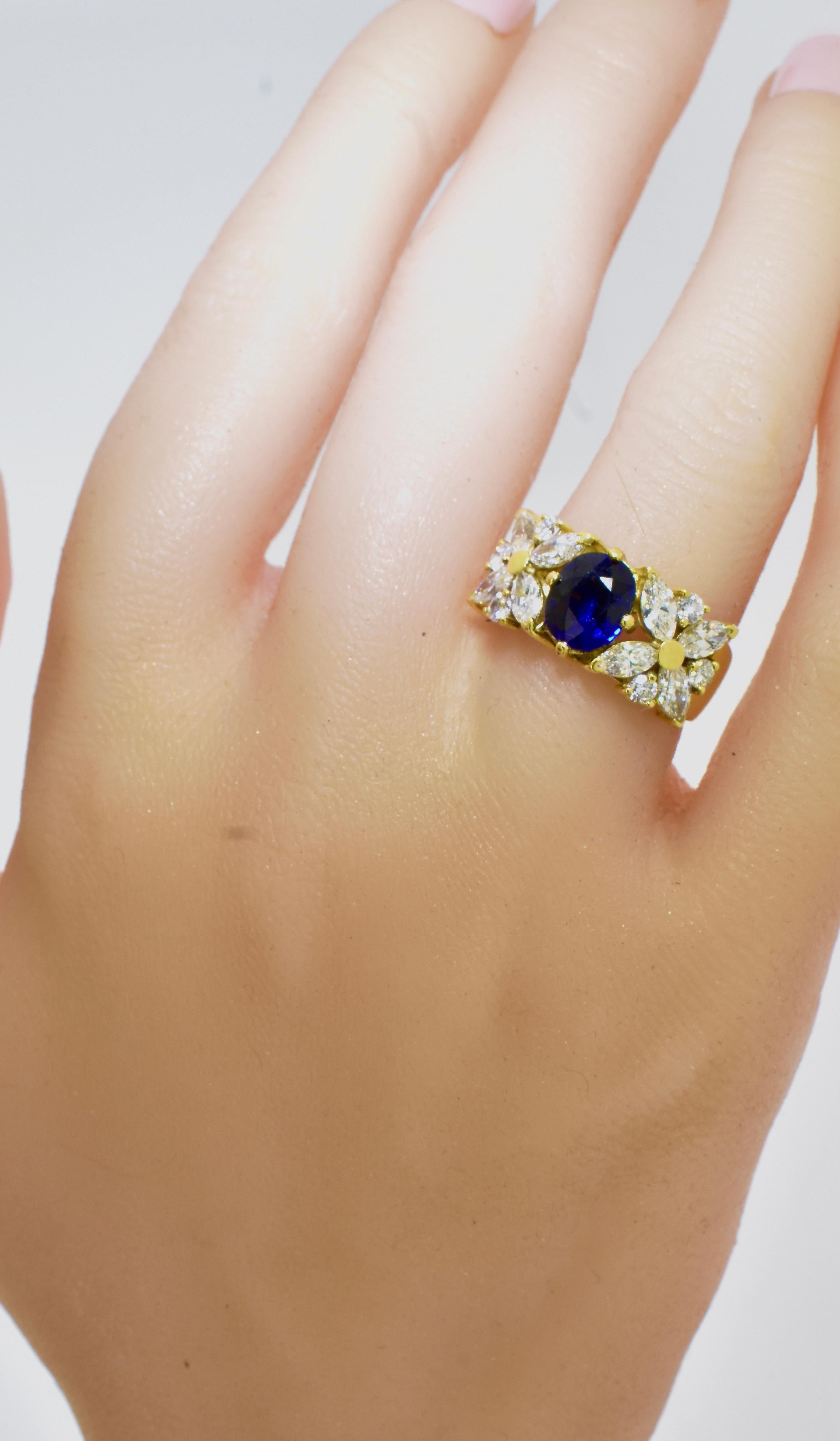 Contemporary 18K Yellow Gold and Royal Blue Sapphire and White Fancy Cut Diamond Ring