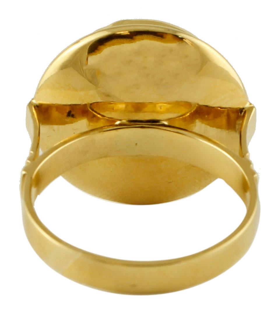 Round Cut 18 Karat Yellow Gold and Rubrum Coral Vintage Ring