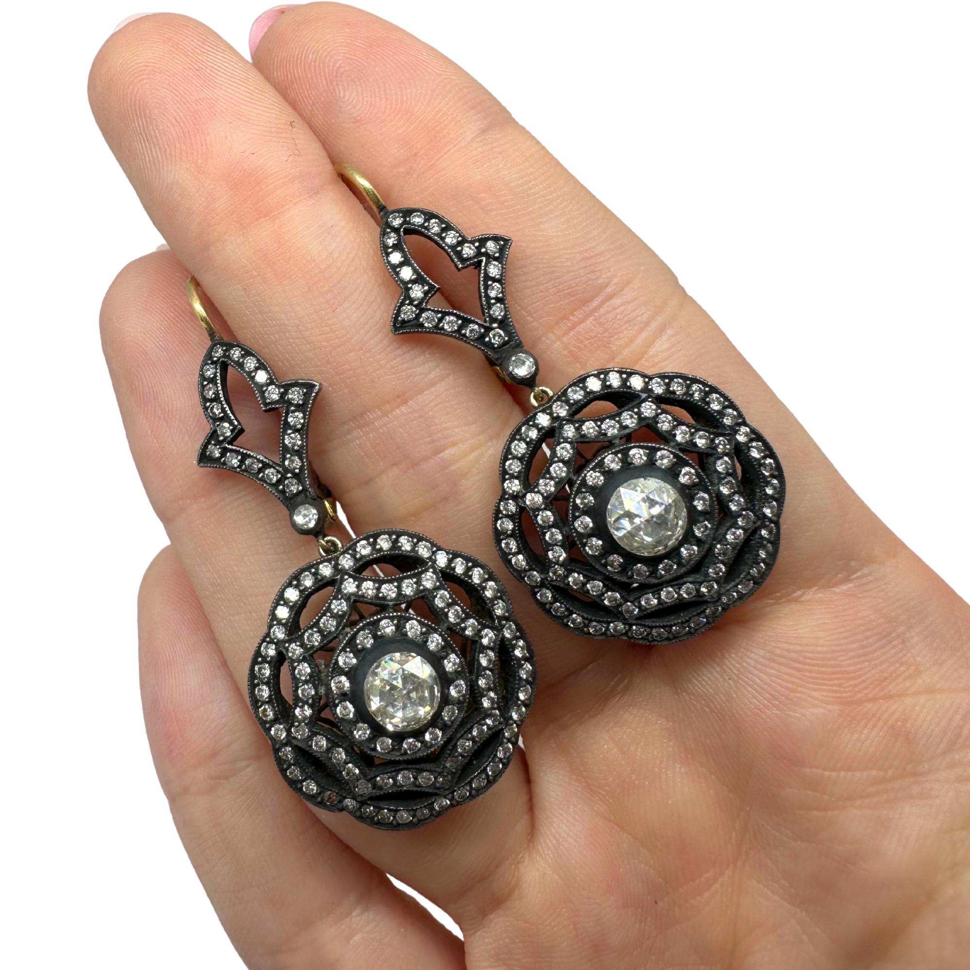 Pendientes de gota de diamante talla rosa superior de oro amarillo de 18 quilates y plata en venta 3