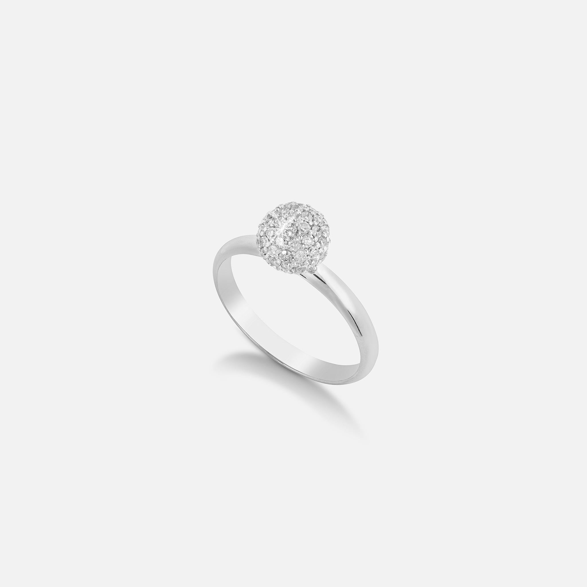 18K Yellow Gold and White Gold Diamond Pavé Ring Set - US 5 For Sale 1