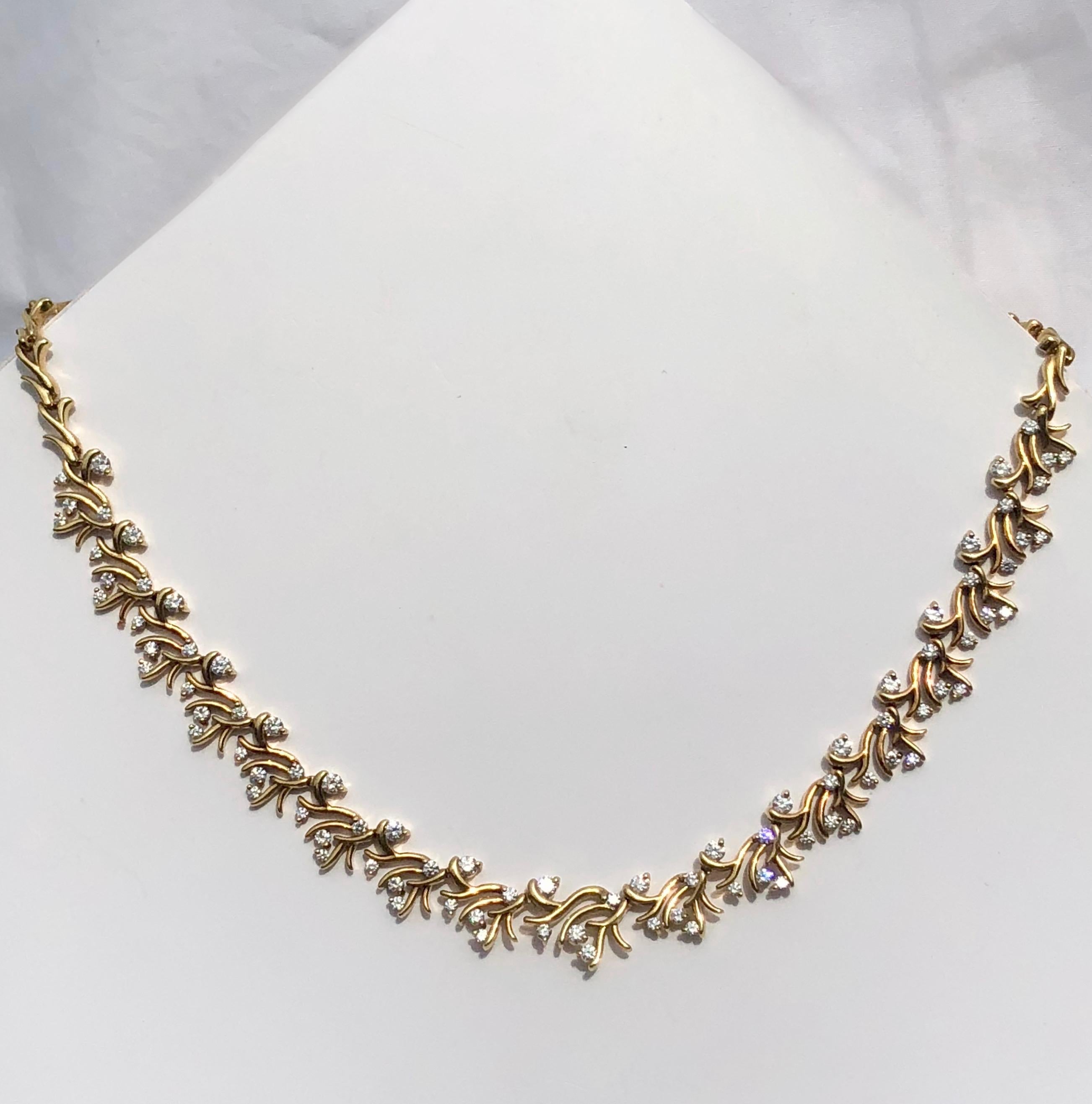 Round Cut 18k Yellow Gold and White Round Brilliant Cut Diamond Collar Necklace Jose Hess For Sale