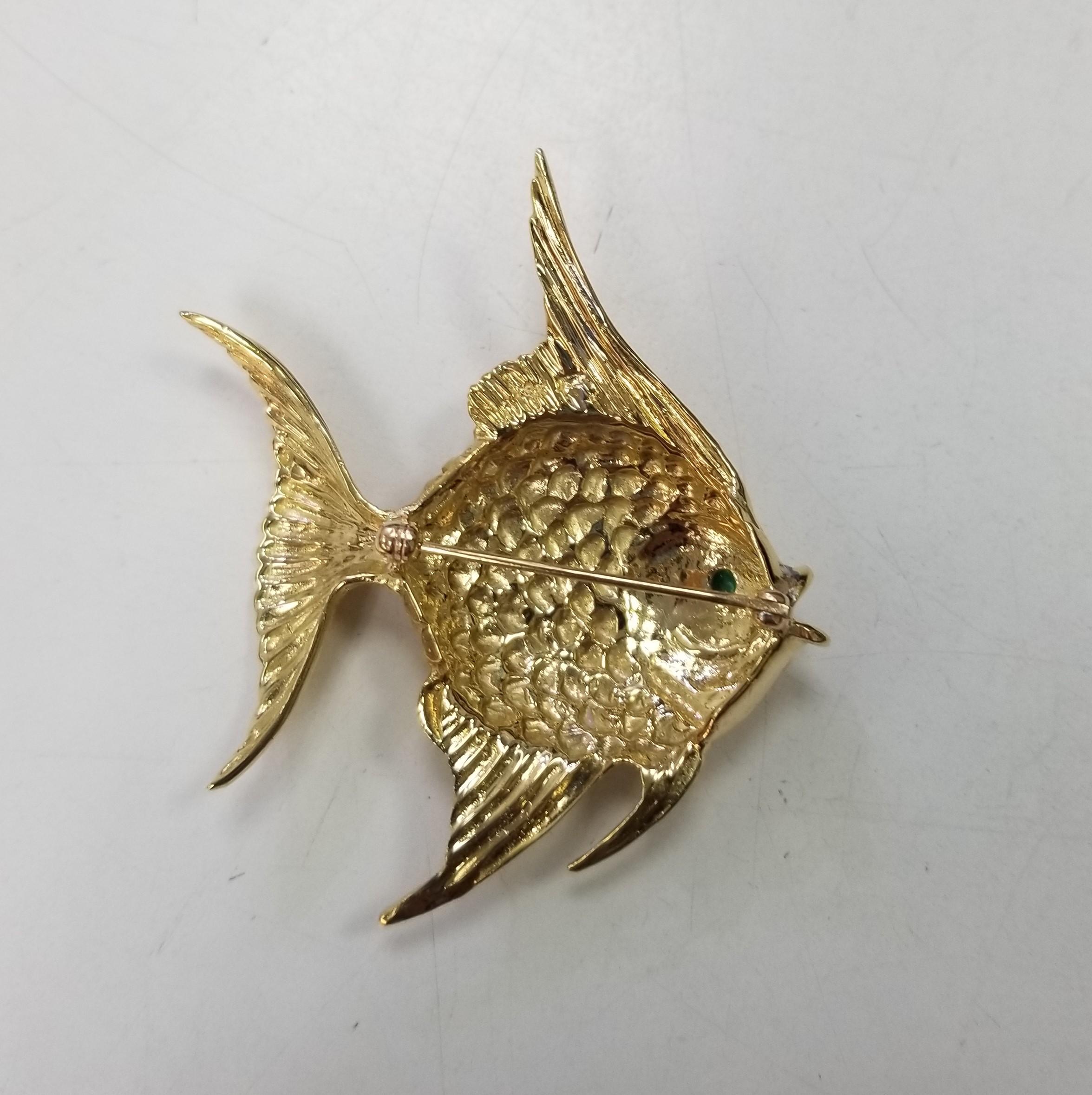Artisan 18K Yellow Gold Angel Fish With Diamonds and Emerald  Brooch For Sale