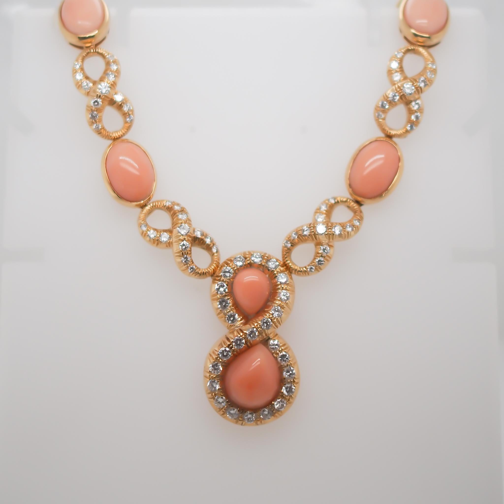 Brilliant Cut 18K Yellow Gold Angel Skin Coral and Diamond Necklace For Sale