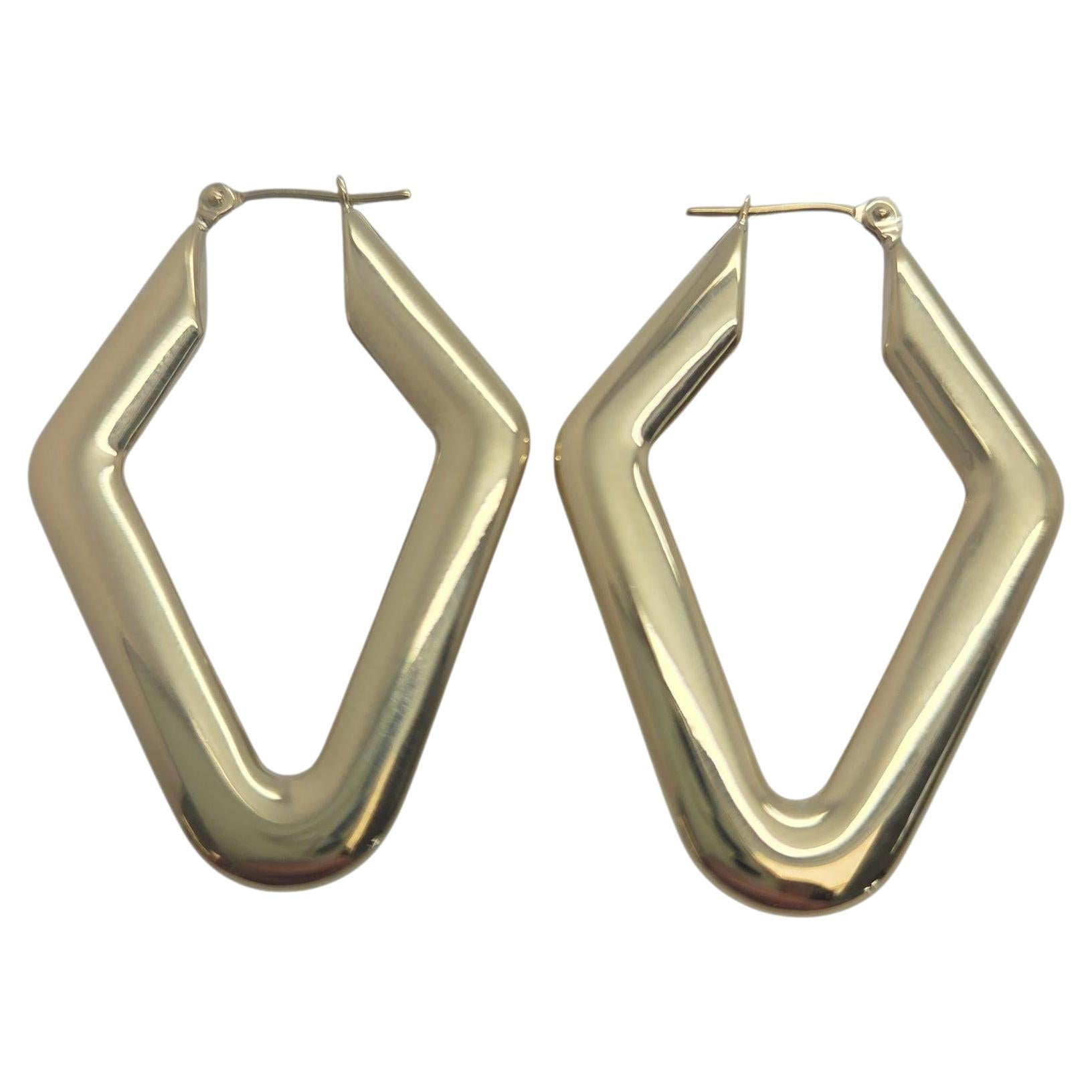 Orecchini a cerchio angolati in oro giallo 18k #23819