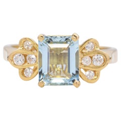 18K Yellow Gold Aquamarine and Diamond Ring