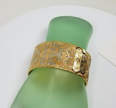 18 Karat Yellow Gold "Argentina" Mesh Bracelet with Design on Top