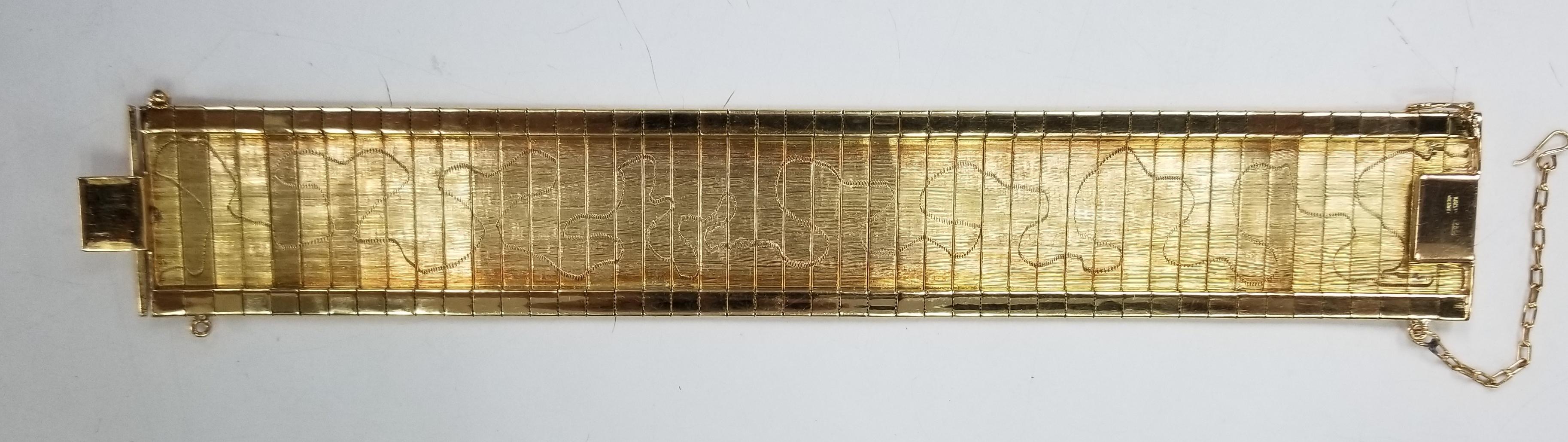 18 Karat Yellow Gold 