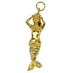 Vintage 18K Yellow Gold Articulated Mermaid Charm Pendant