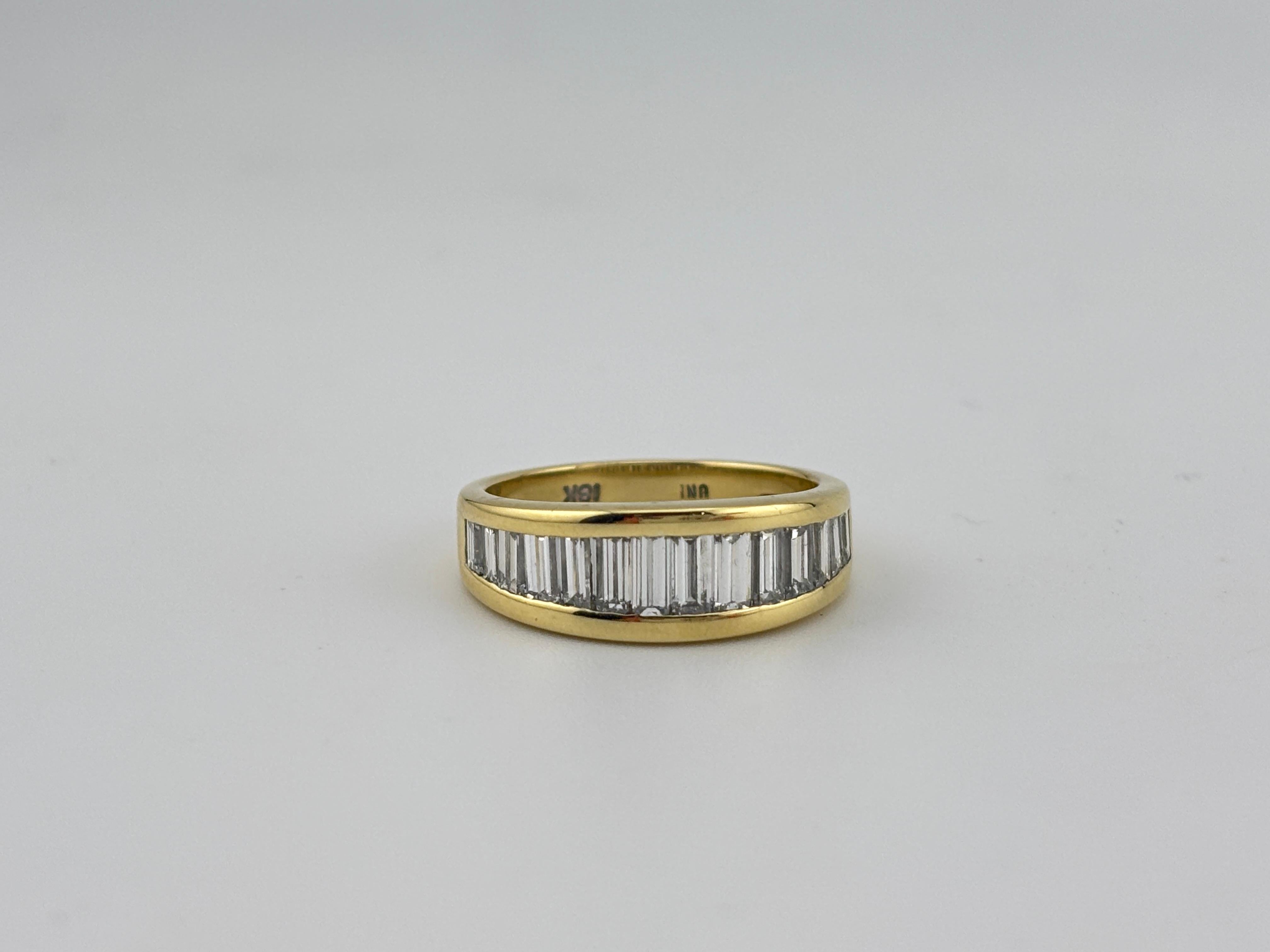 18k Yellow Gold Baguette Diamond Band For Sale 2