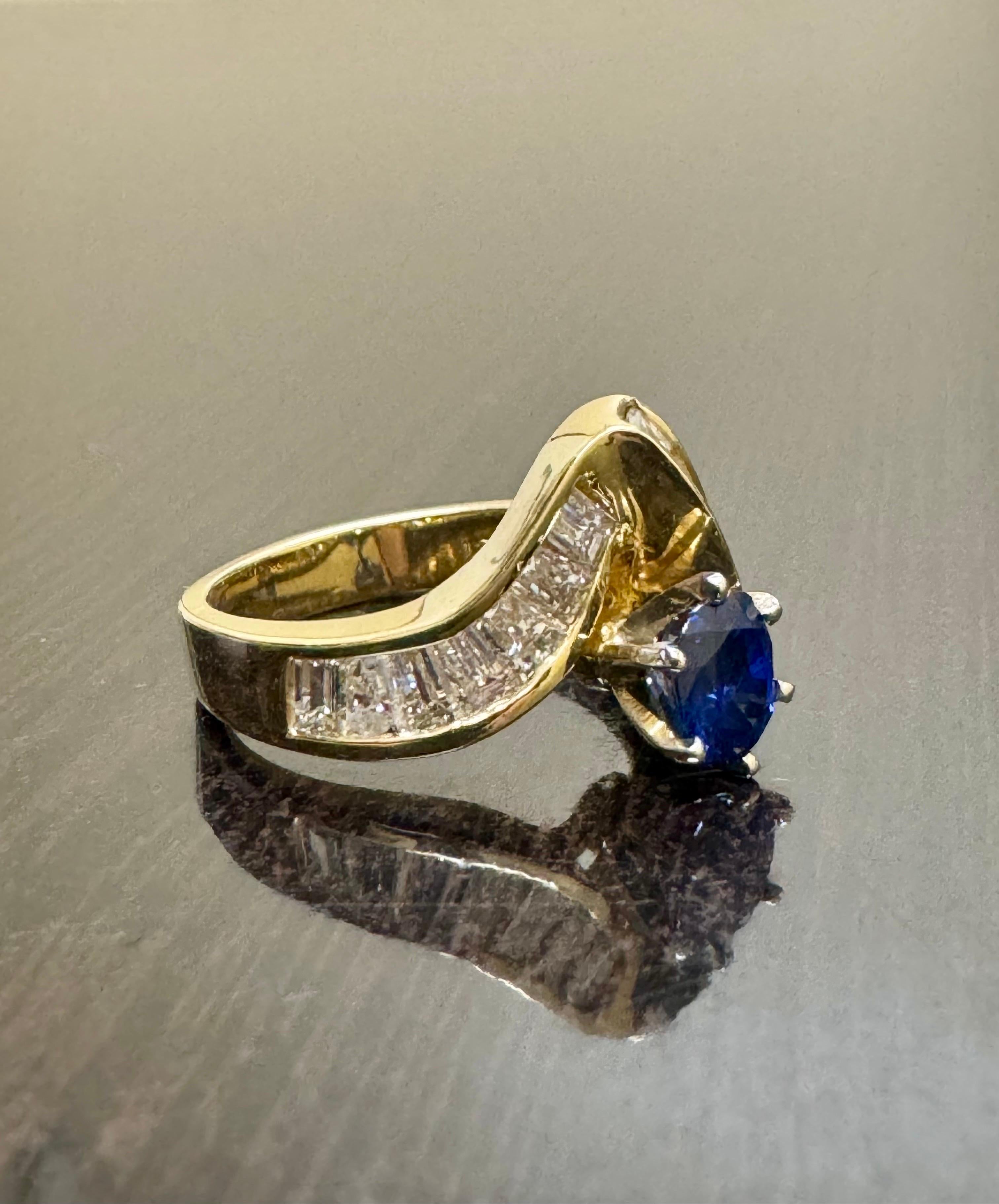 18K Yellow Gold Baguette Diamond Cushion Cut Blue Sapphire Engagement Ring For Sale 1