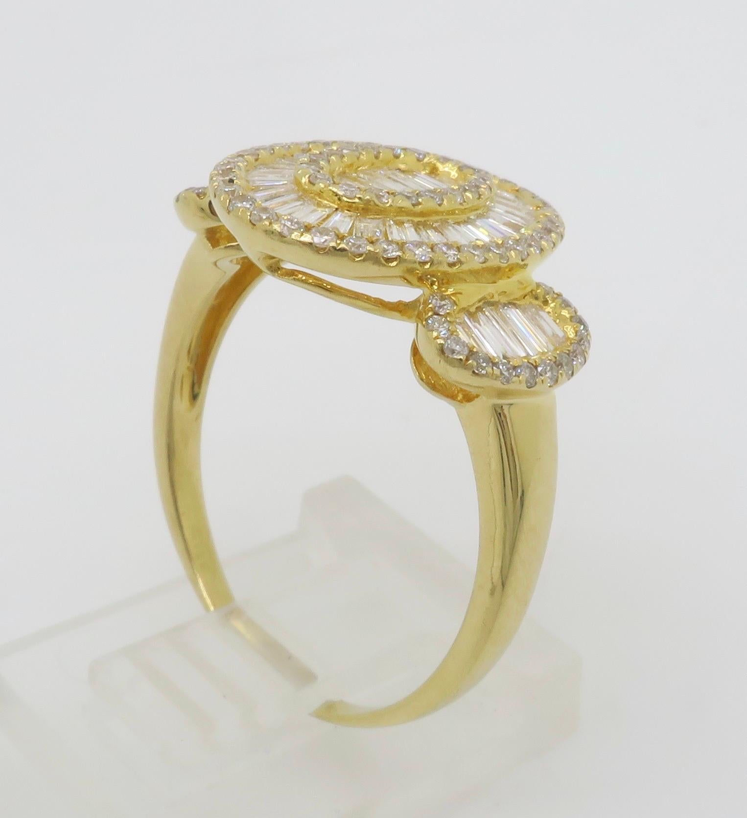 18k Yellow Gold Baguette & Round Diamond Cocktail Ring For Sale 8