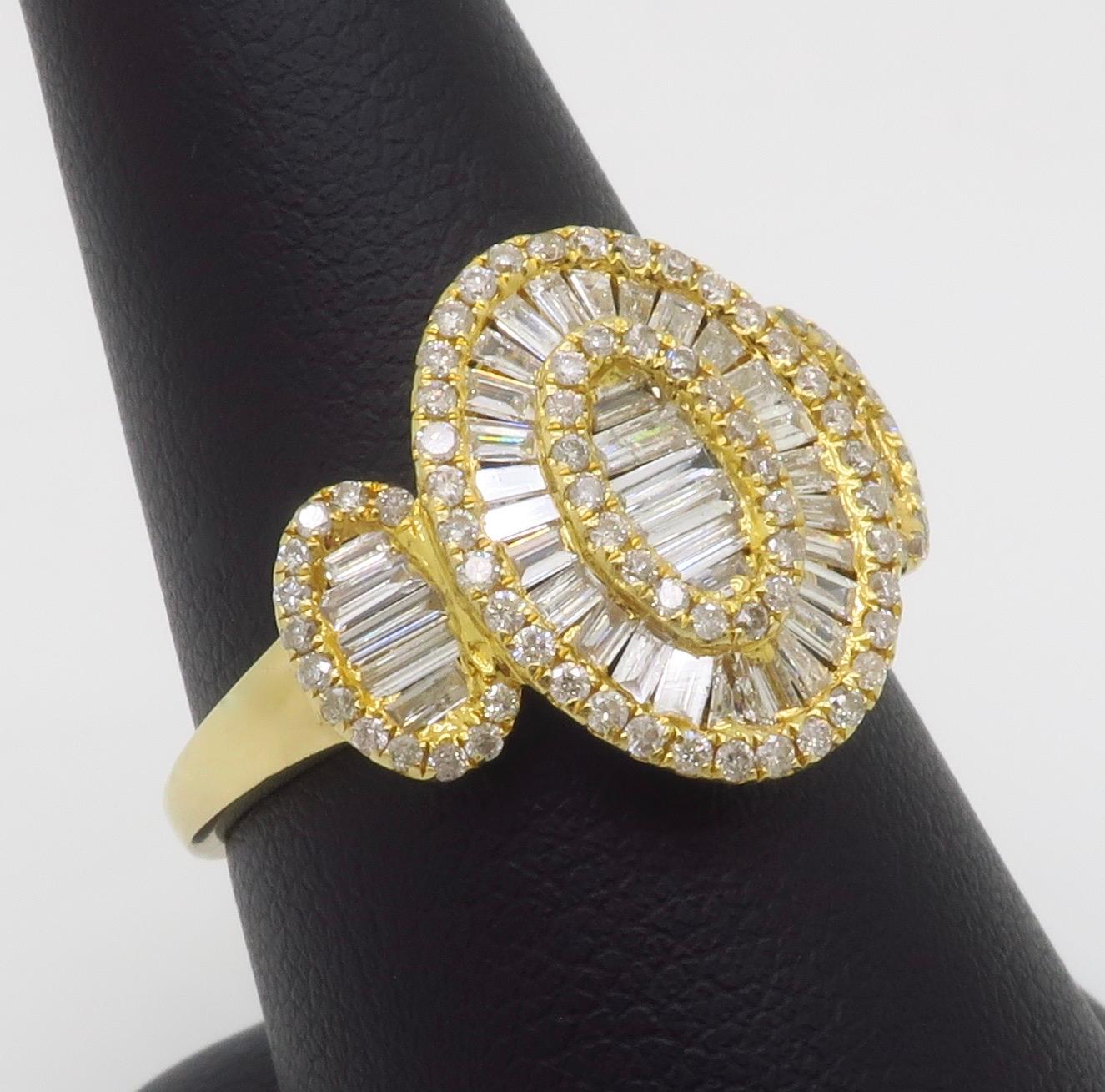 18k Yellow Gold Baguette & Round Diamond Cocktail Ring For Sale 4