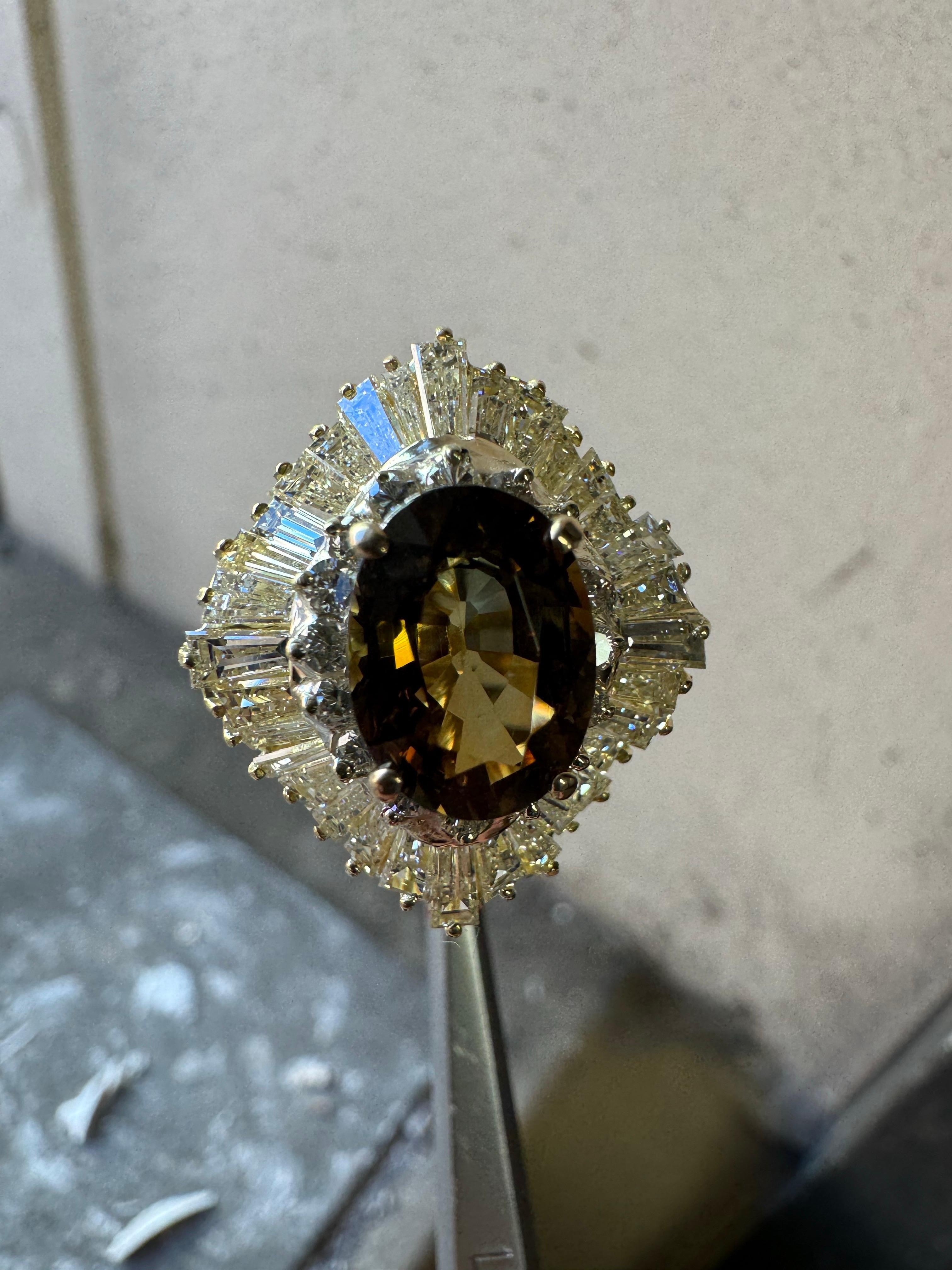 18K Yellow Gold Ballerina Diamond GIA Certified 4.21 Carat Alexandrite Ring 2