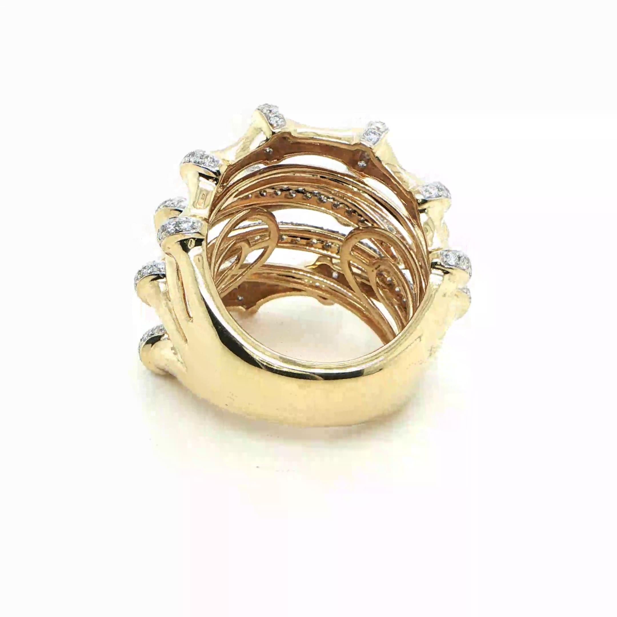 18K Yellow Gold Bamboo Diamond Stack Ring Bon état - En vente à Coral Gables, FL