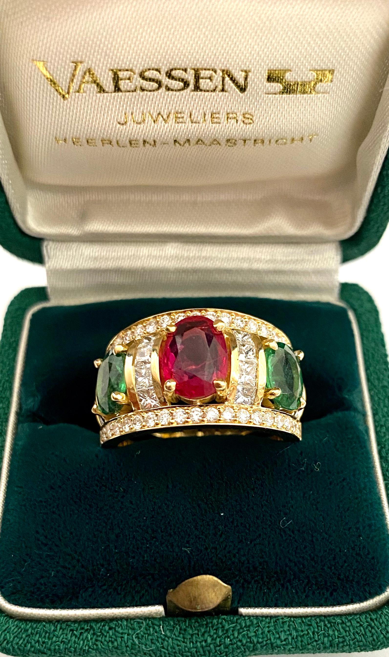 18 Karat Gold Band Ring with 1 Red Spinel, 2 Tsavorite and 52 Diamonds, 2020 For Sale 1