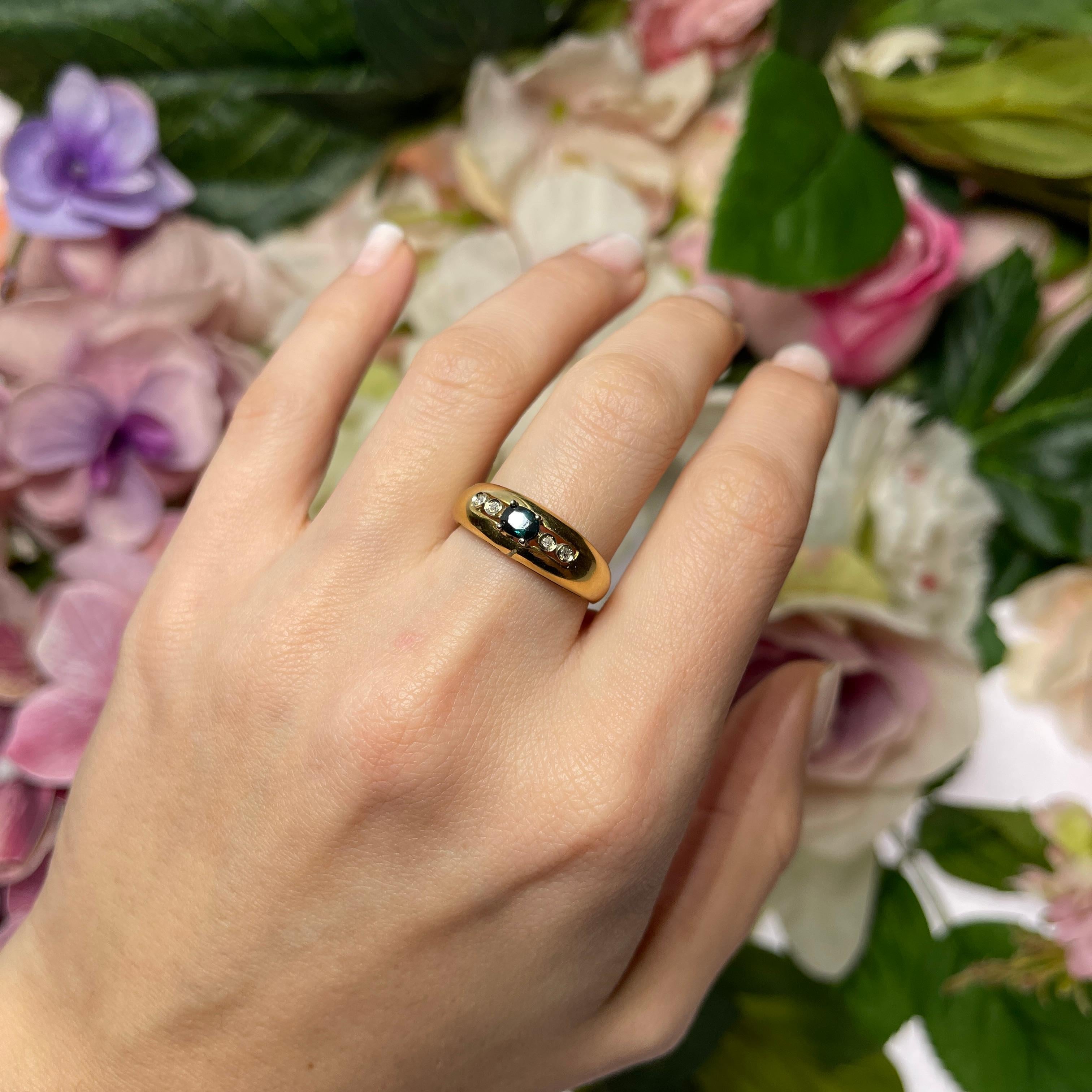 18K Yellow Gold Band Ring with Blue Sapphire and Diamonds For Sale 2