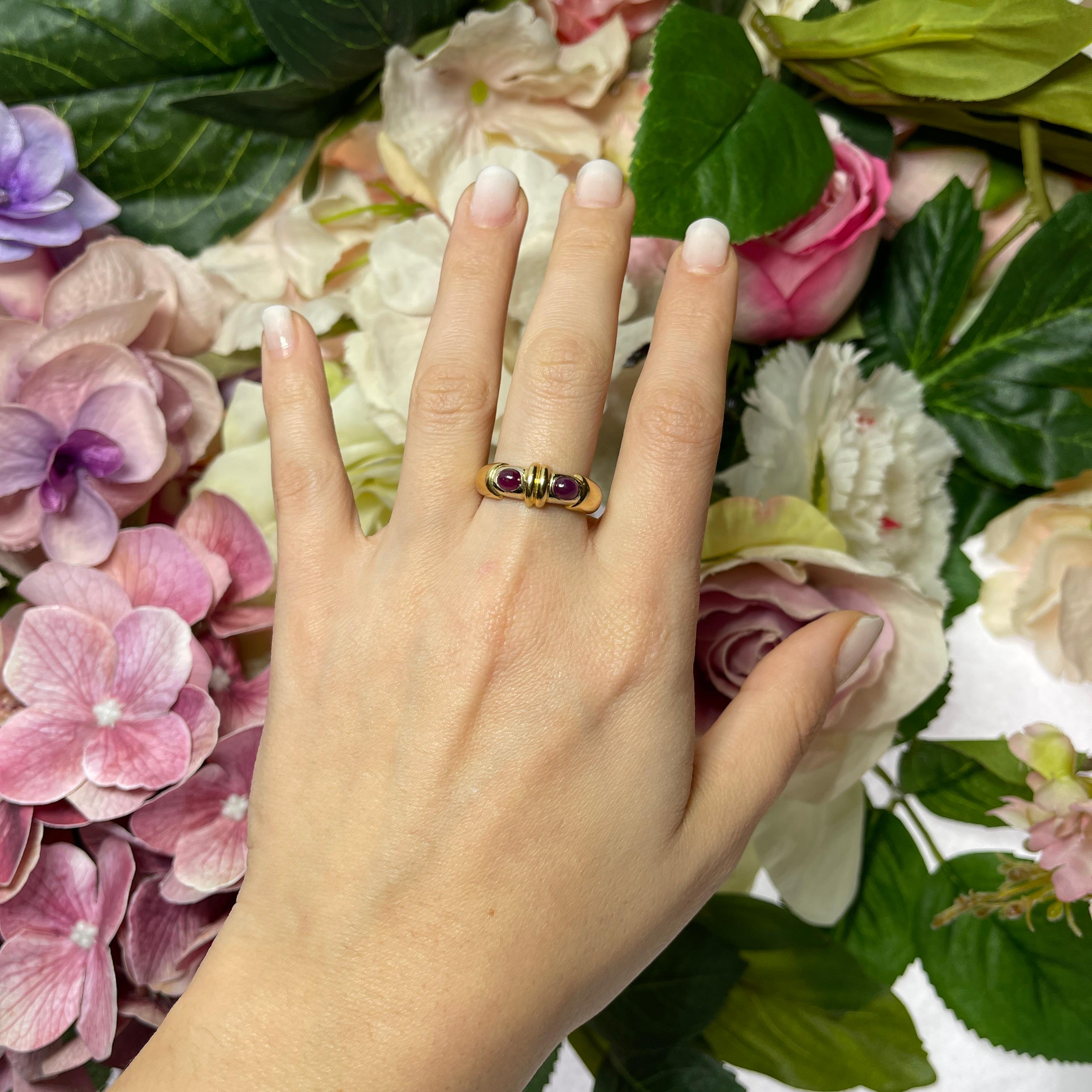 18K Yellow Gold Band Ring with Cabochon Rubies For Sale 2