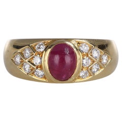 18K Yellow Gold Band Ring with Central Cabochon Ruby and Diamond Pavé