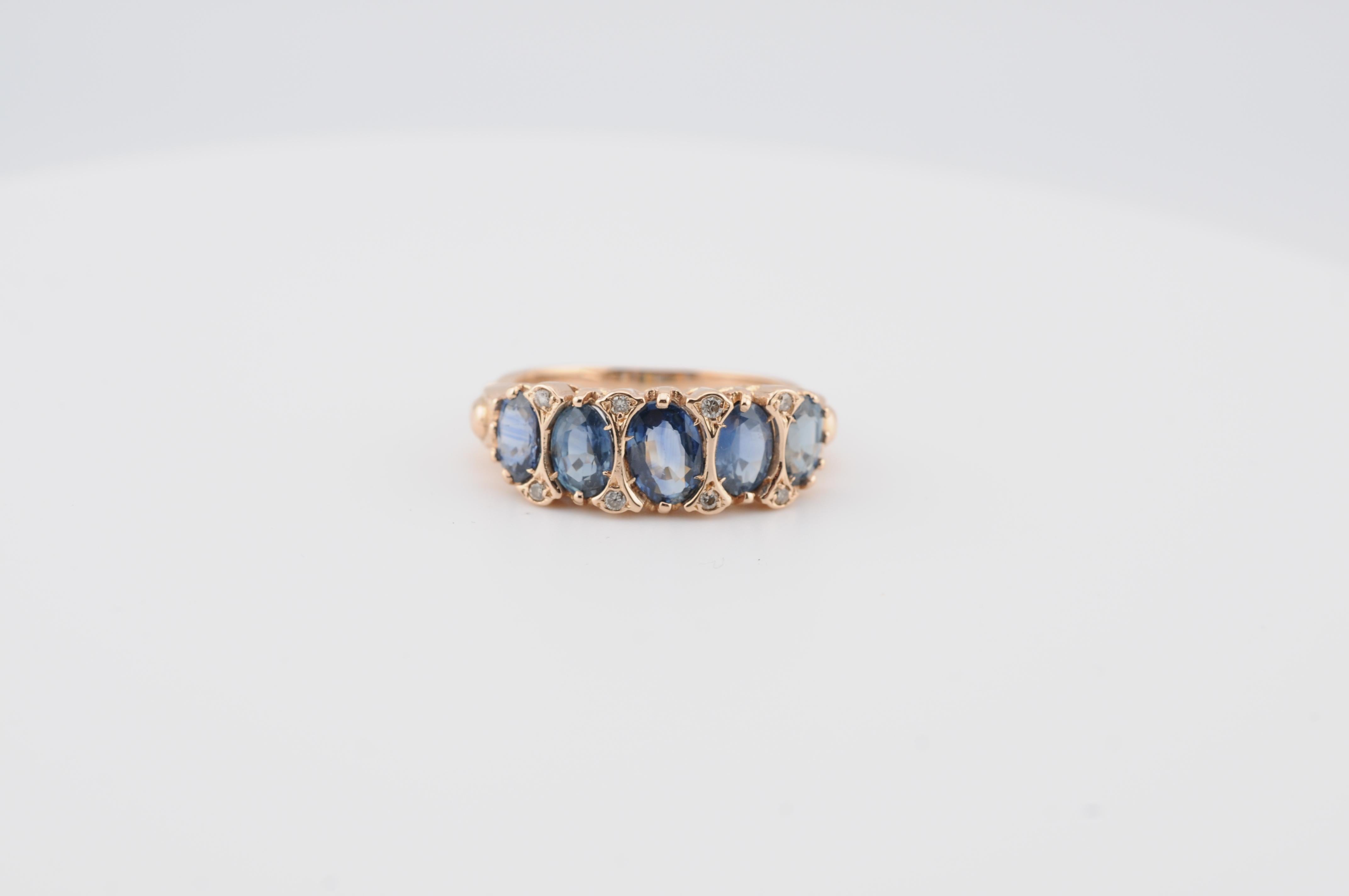 Bague en or jaune 18K avec saphirs bleus de Ceylan - Approx. 5ct en vente 4