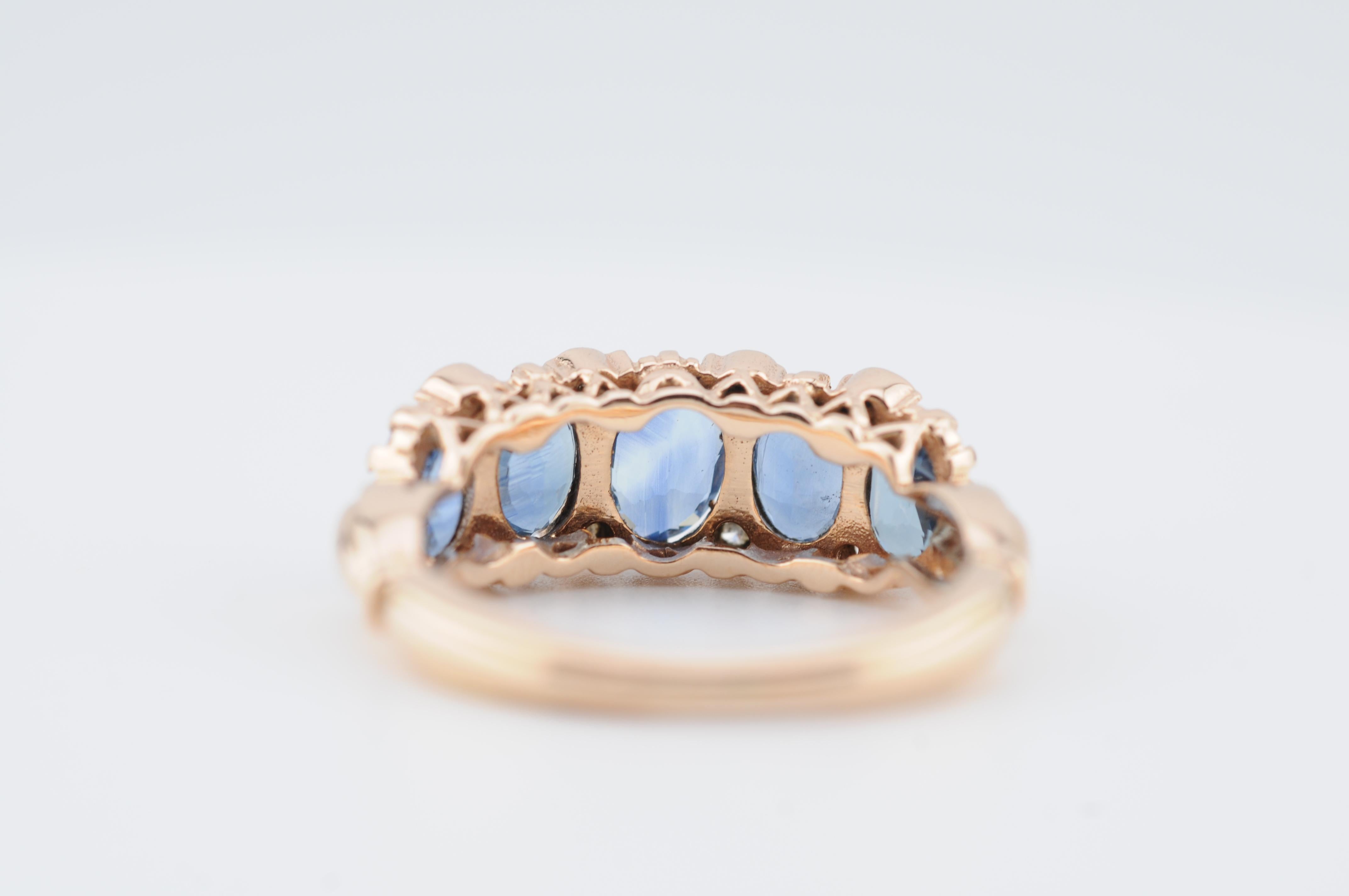 Bague en or jaune 18K avec saphirs bleus de Ceylan - Approx. 5ct en vente 3