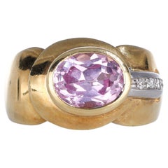 18k Yellow Gold Band Ring with Pink Tourmaline and Diamonds