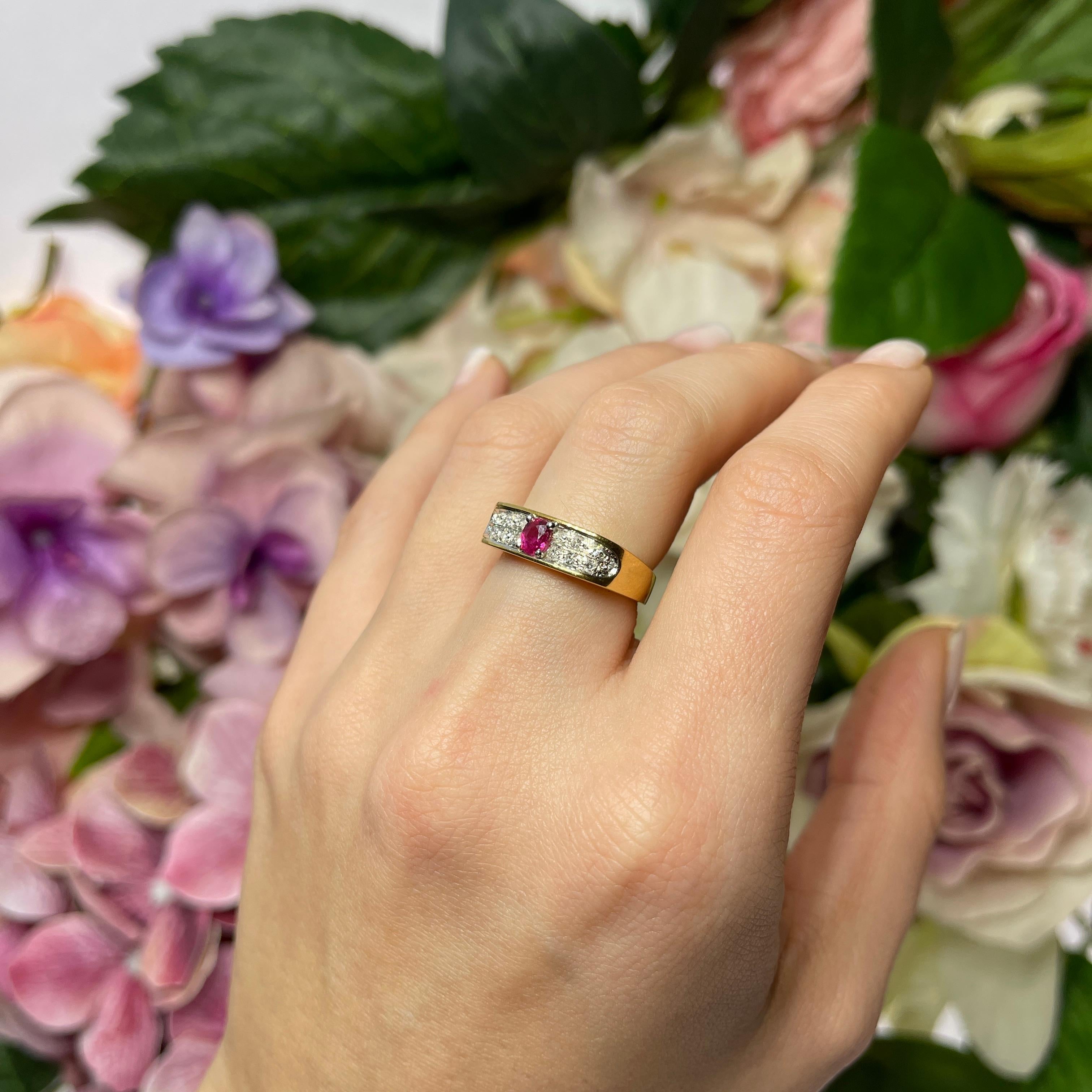 18K Yellow Gold Band Ring with Ruby and Diamond Pavé For Sale 3