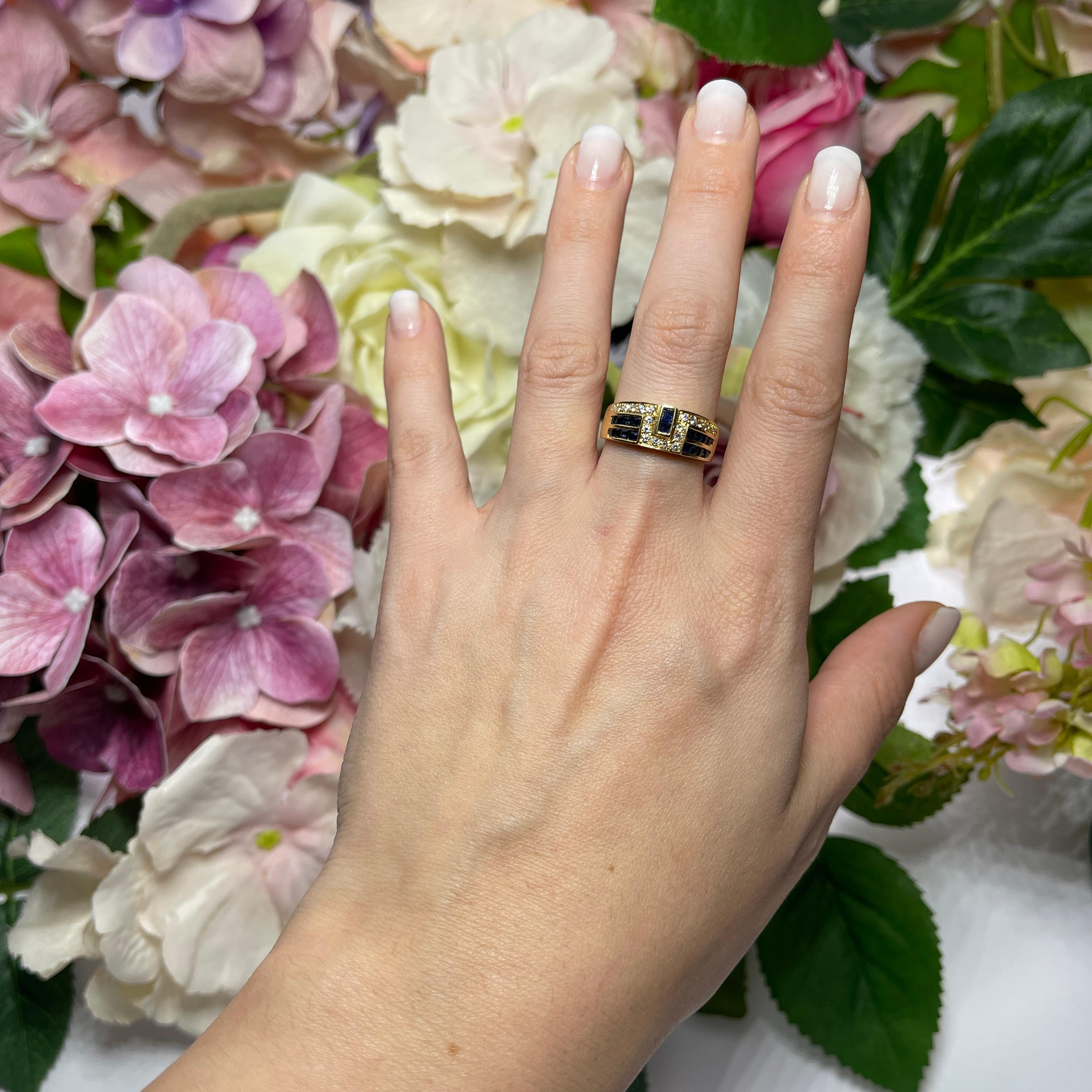 Bague jonc en or jaune 18 carats avec saphirs et diamants en vente 1