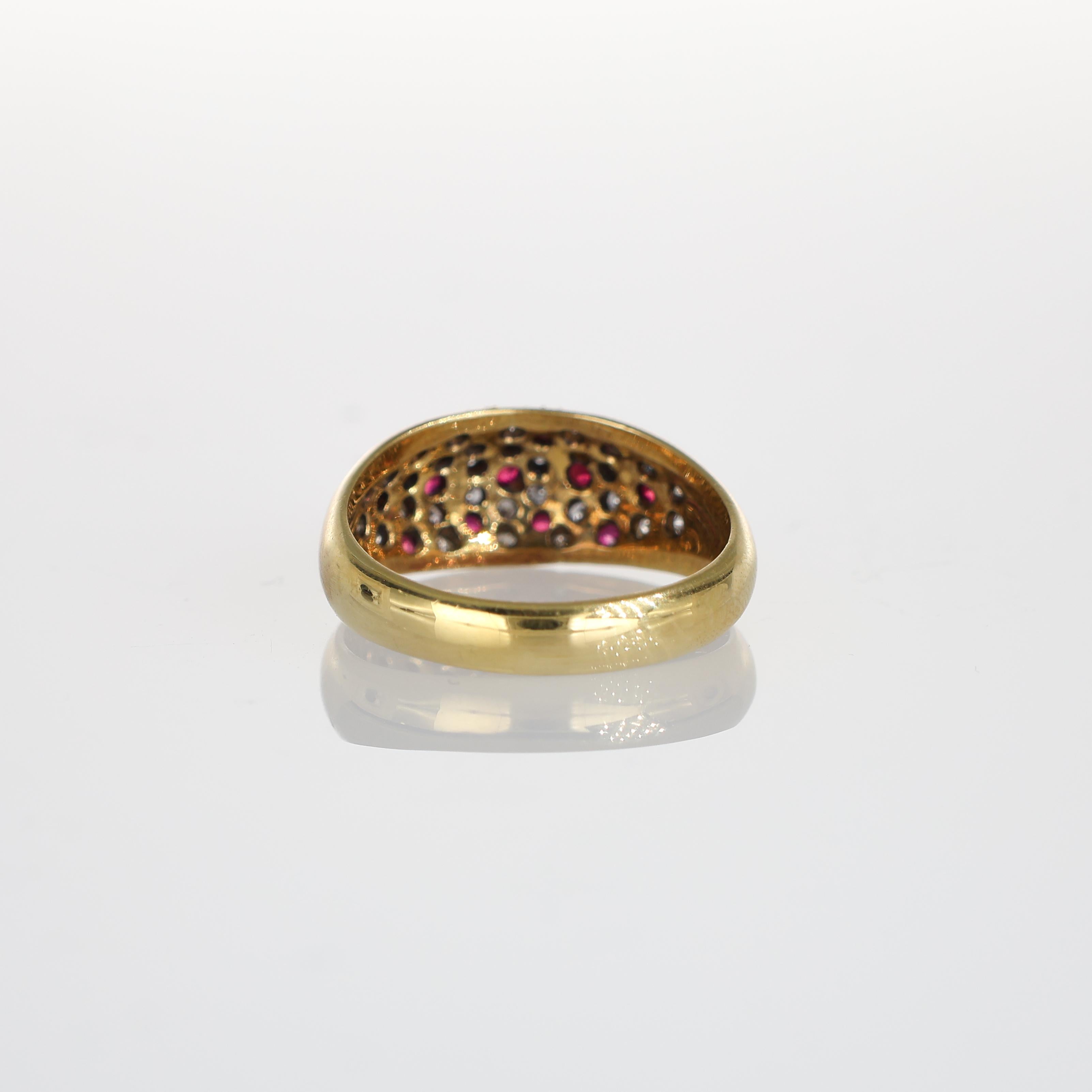Women's or Men's 18k Yellow Gold Band with Alternating Pave of Rubies and Diamonds For Sale