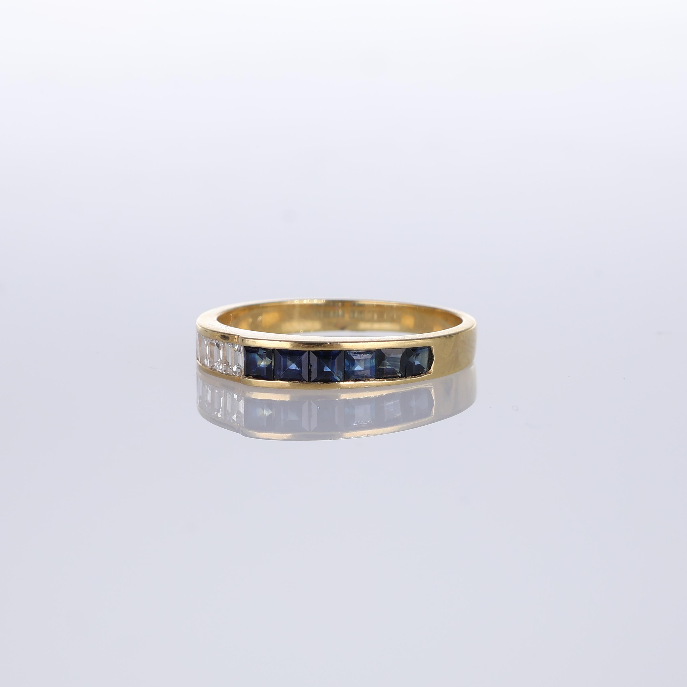 Bracelet en or jaune 18 carats avec saphirs et diamants Neuf - En vente à Bergamo, BG